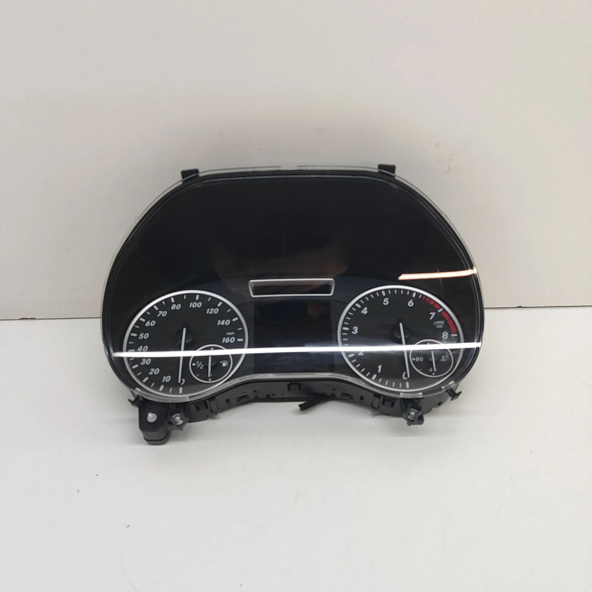Mercedes-Benz A (W176) Instrument Cluster Speedometer Instrument Cluster Speedometer — MERCEDES BENZ ...