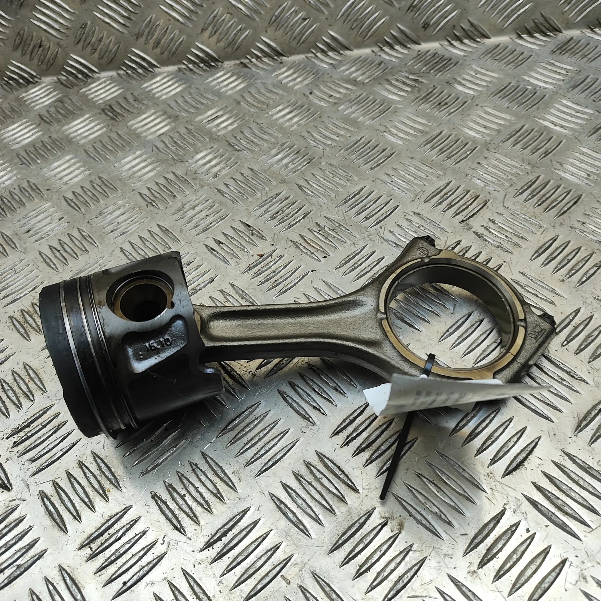 Jeep Grand Cherokee (WK) Piston