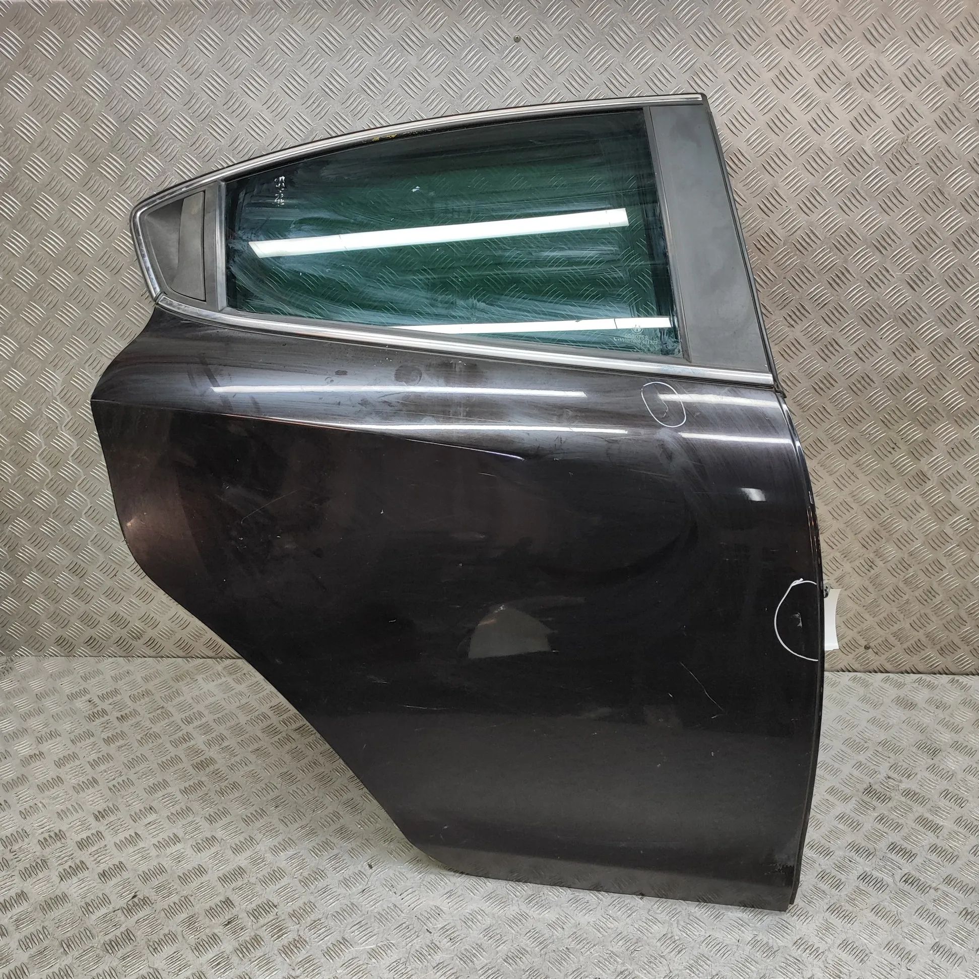 Alfa-Romeo Giulietta (940) Door — rear right