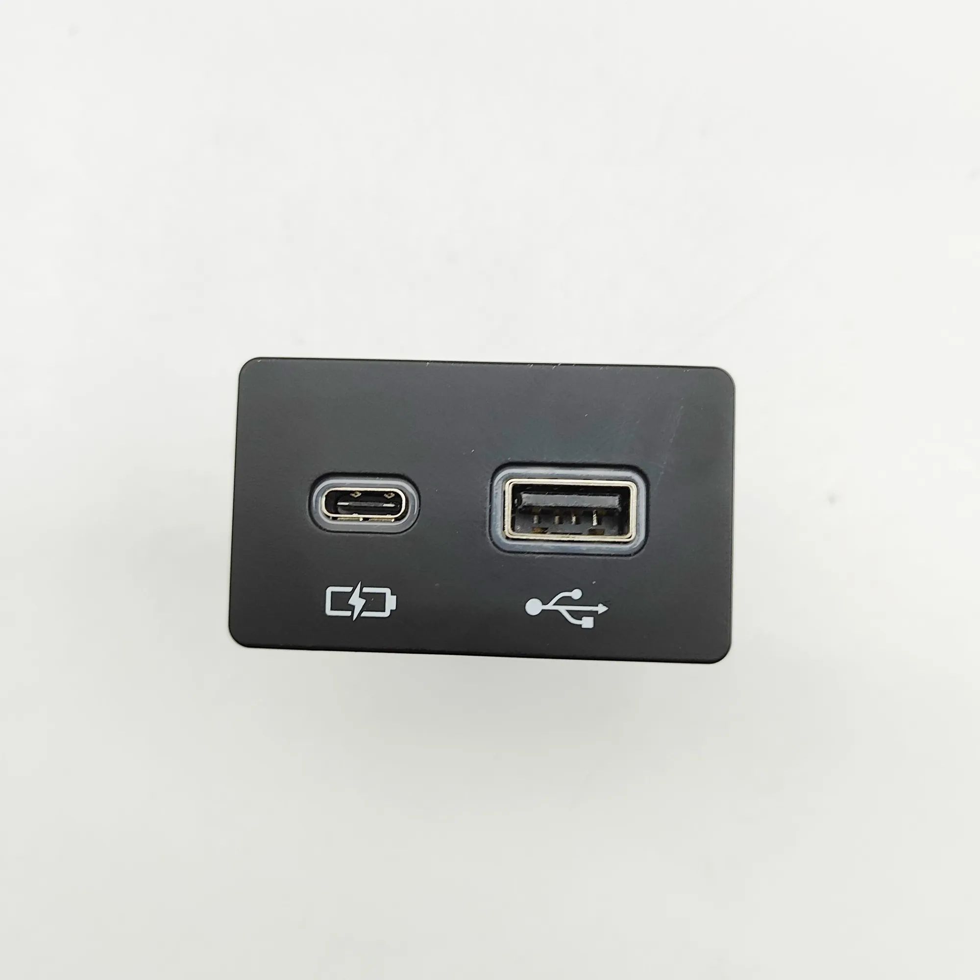 Lexus NX USB