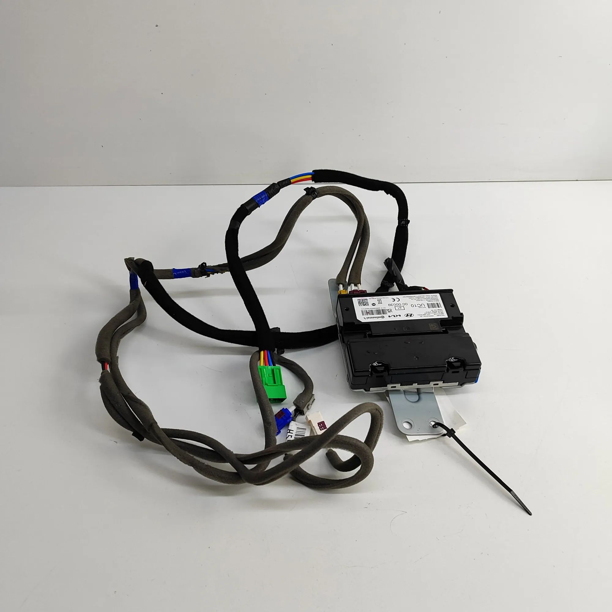 Kia Sportage Puhelin ohjausyksikkö Phone Control Unit — KIA SPORTAGE (V NQ5) (2021...