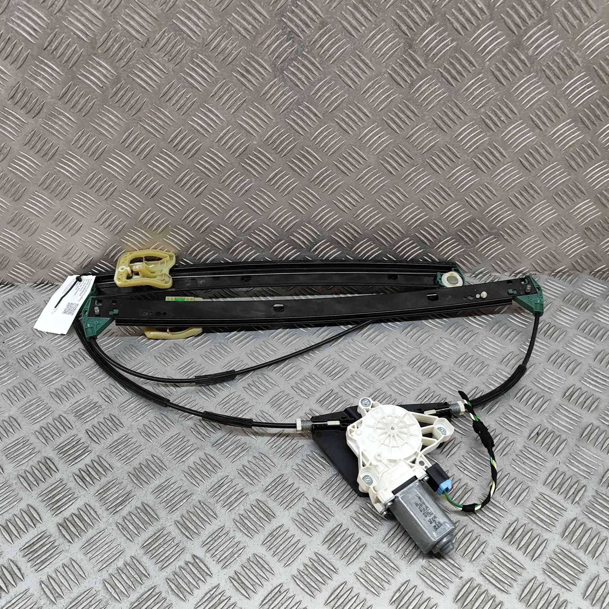 Porsche Cayenne Front Left Door Window Regulator Front Left Door Window Regulator — PORSCHE CAYE...