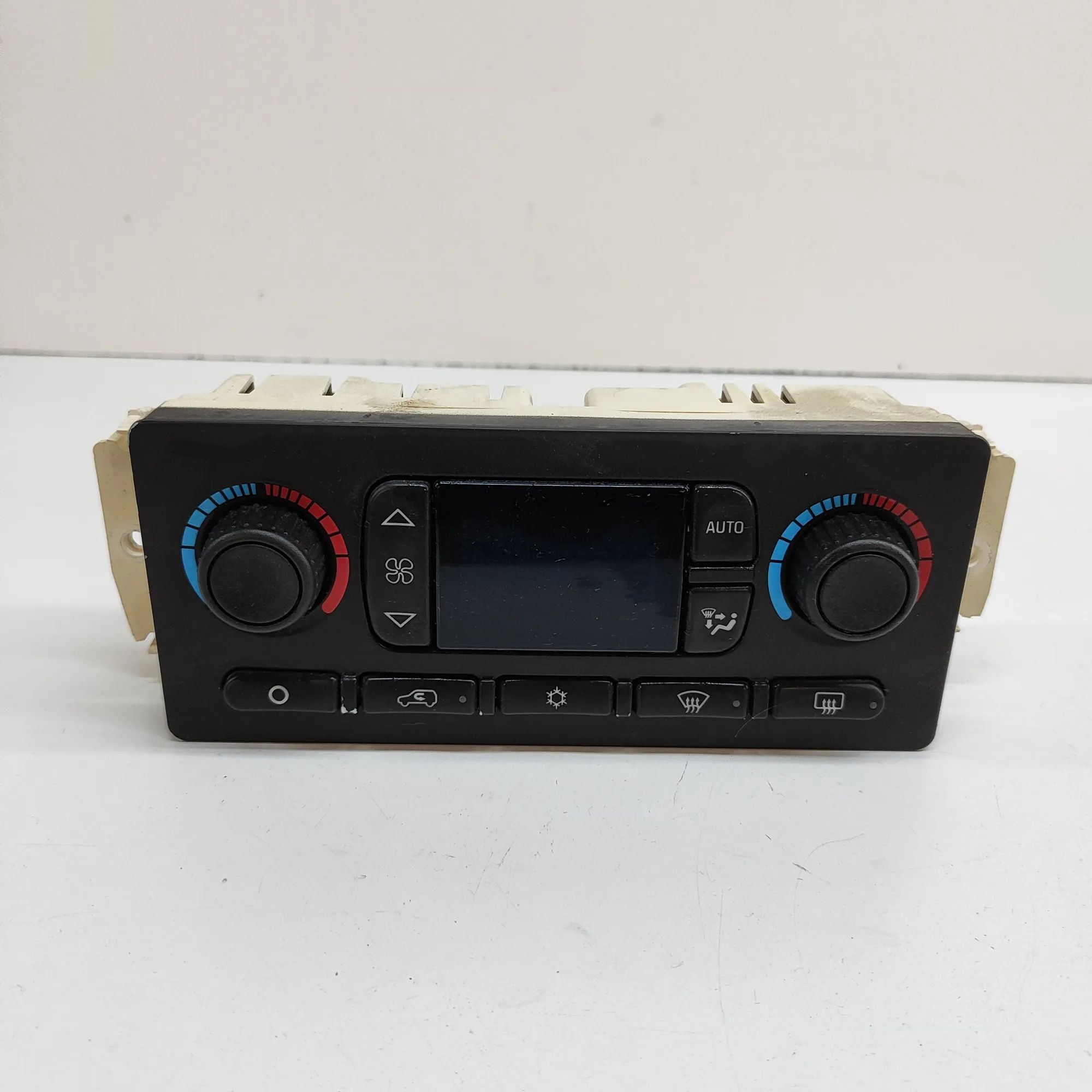 Chevrolet TrailBlazer Climate control unit Climate control unit — CHEVROLET TRAILBLAZER (K...