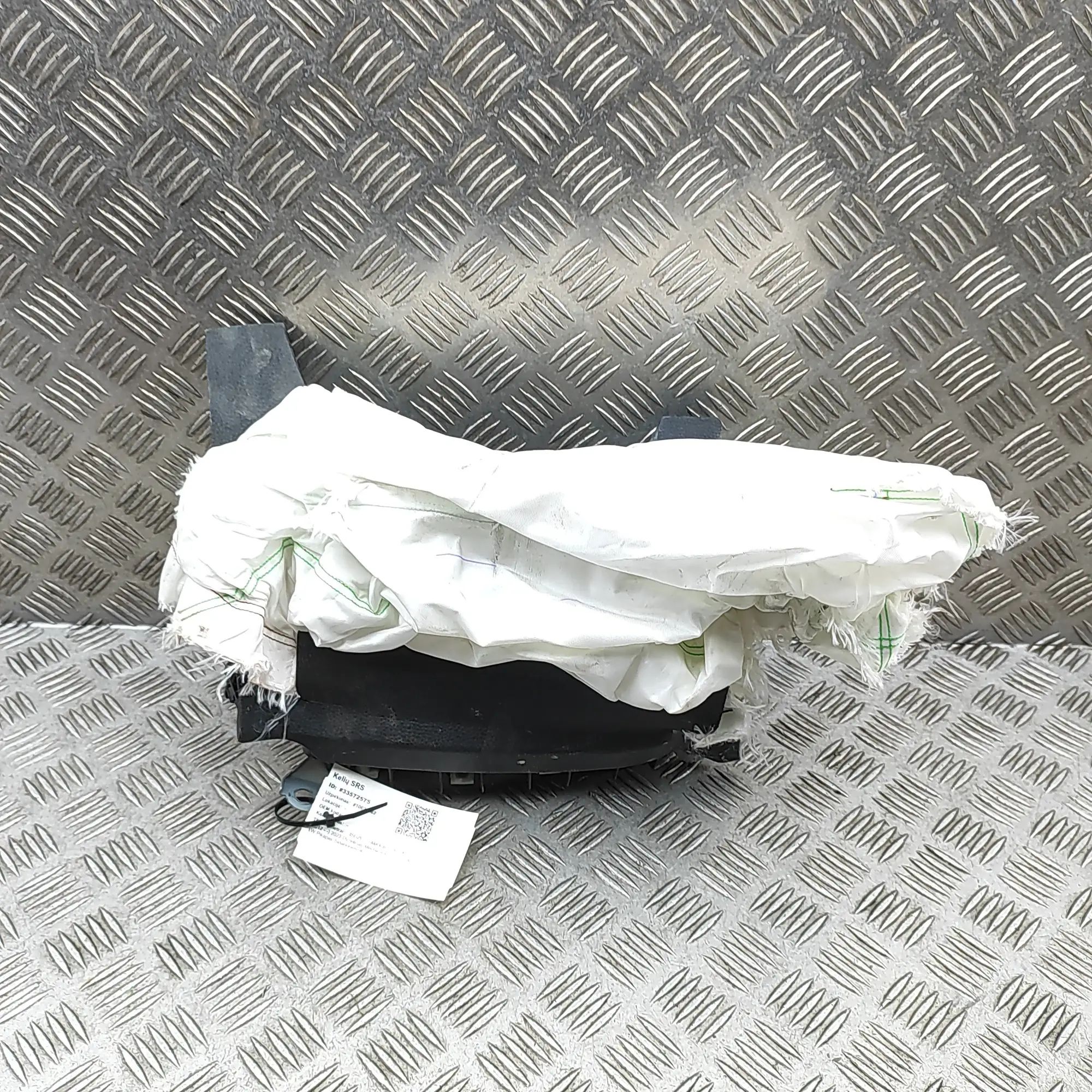 Isuzu  D-Max Knee Safety Bag SRS Knee Safety Bag SRS — ISUZU D-MAX (II TFR, TFS)...