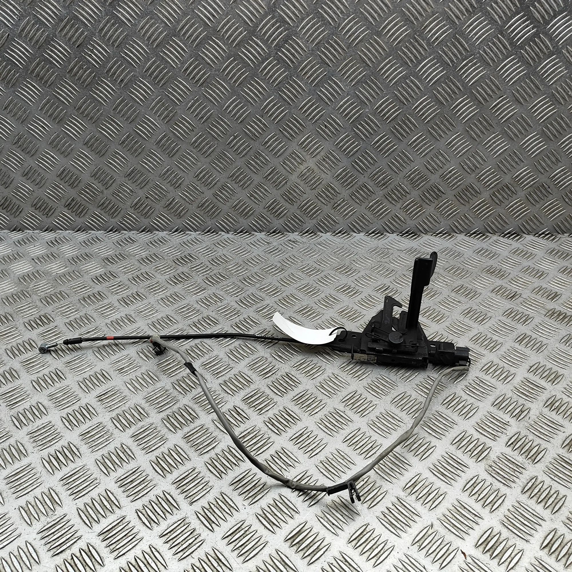Kia Sportage Bonnet safety catch Bonnet safety catch — KIA SPORTAGE (V NQ5) (202...