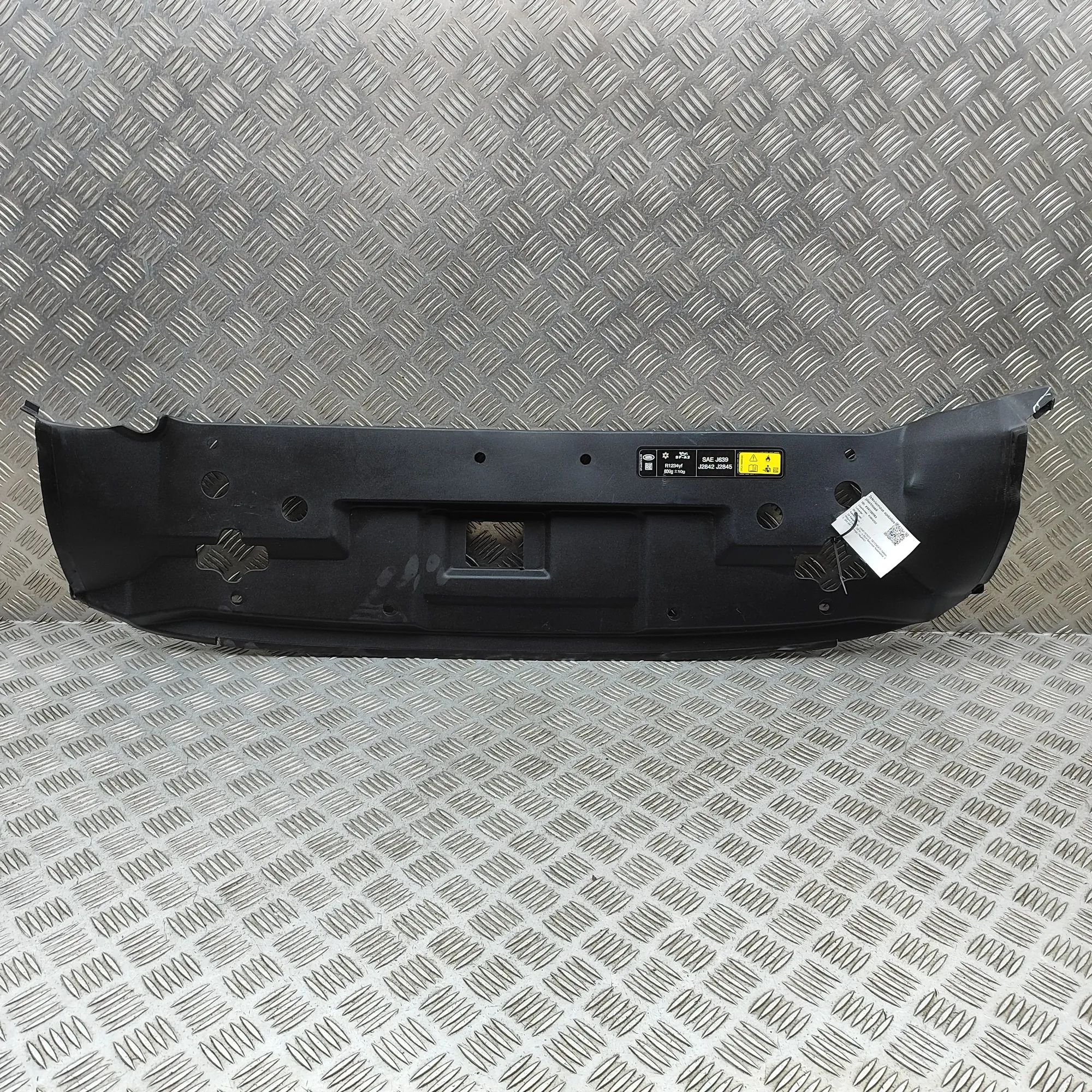 Land Rover Defender Slam Panel Frame Plastic Trim Slam Panel Frame Plastic Trim — LAND ROVER DEFE...