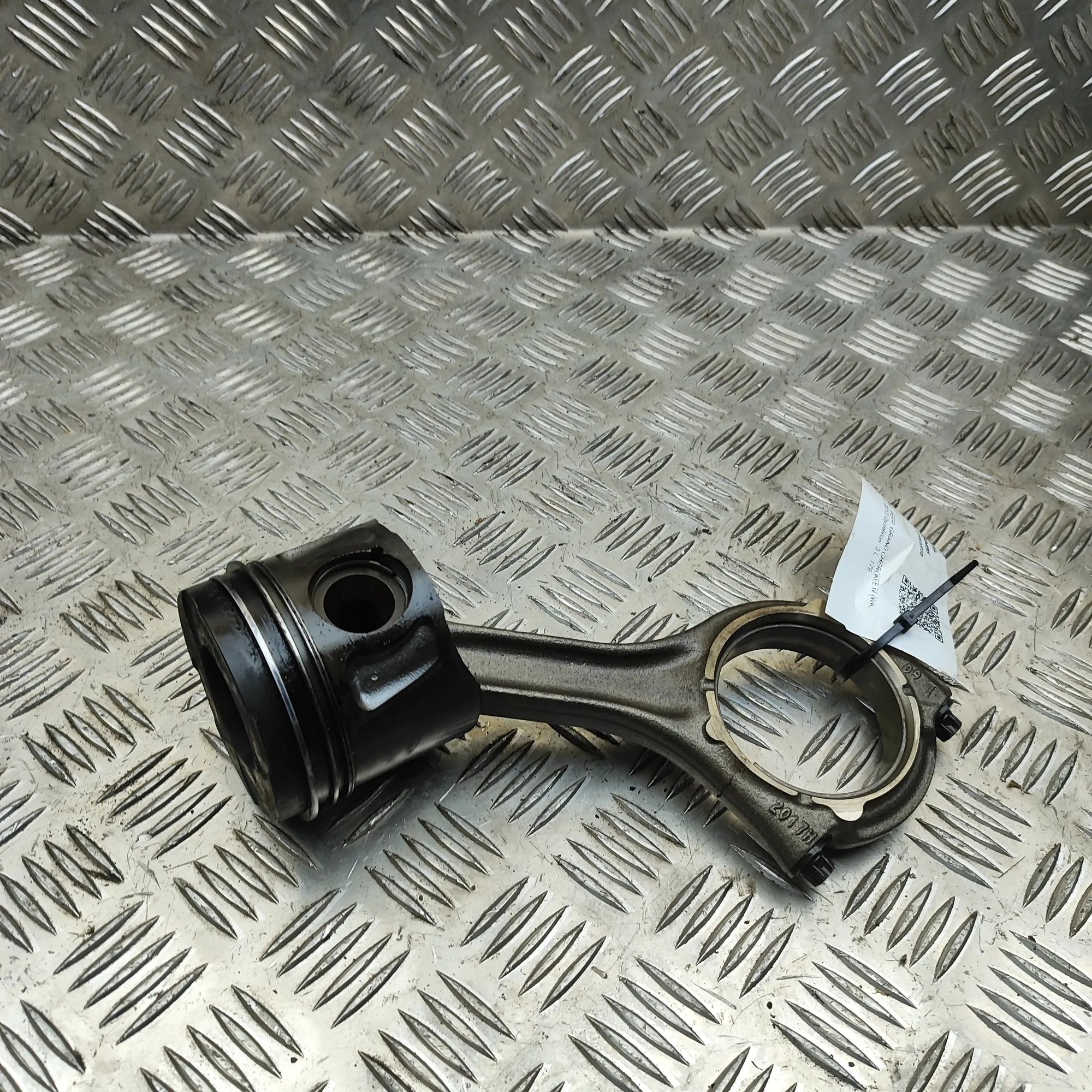 Jeep Grand Cherokee (WK) Piston