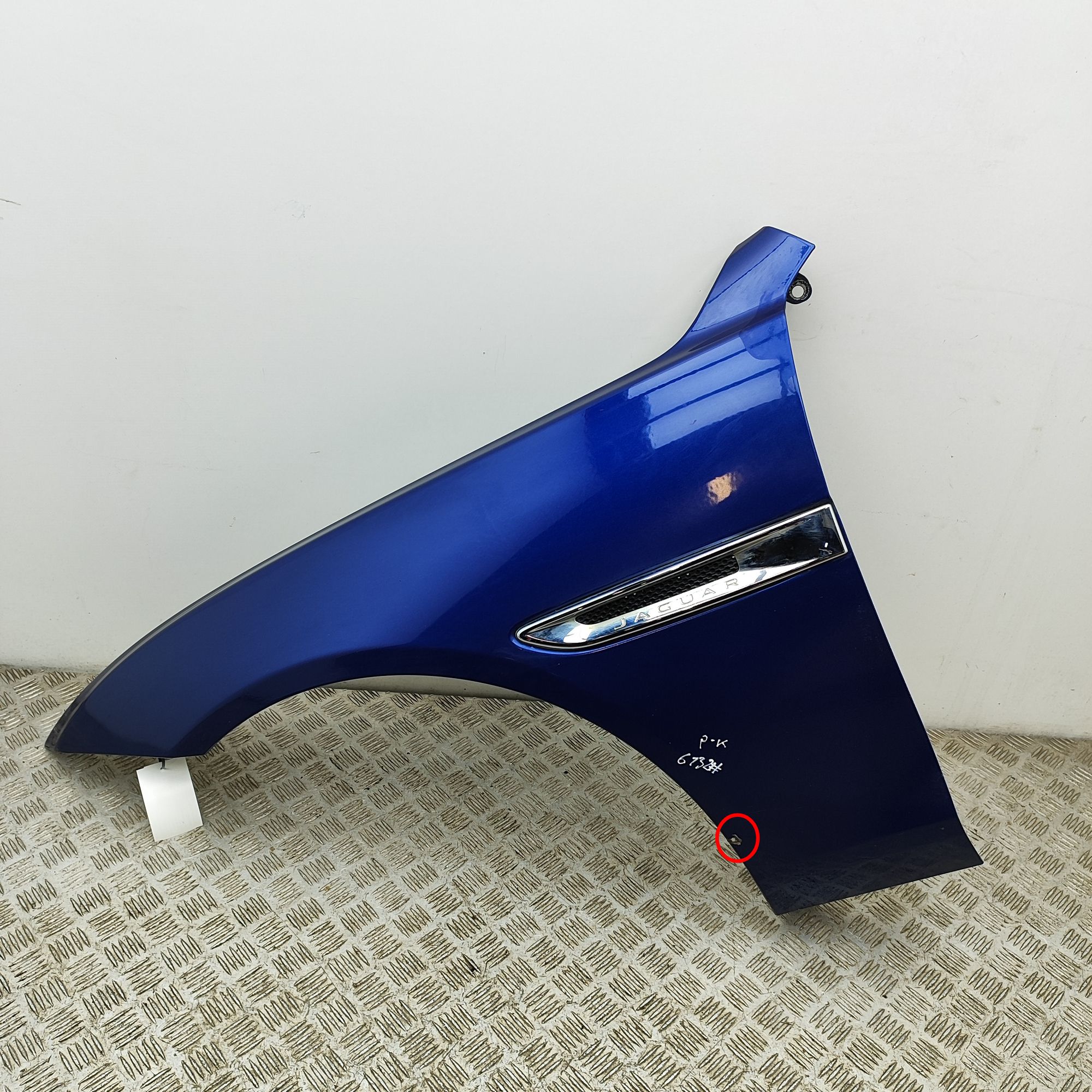 Jaguar XE Front Left Fender Front Left Fender — JAGUAR XE (X760) (2015-...)...