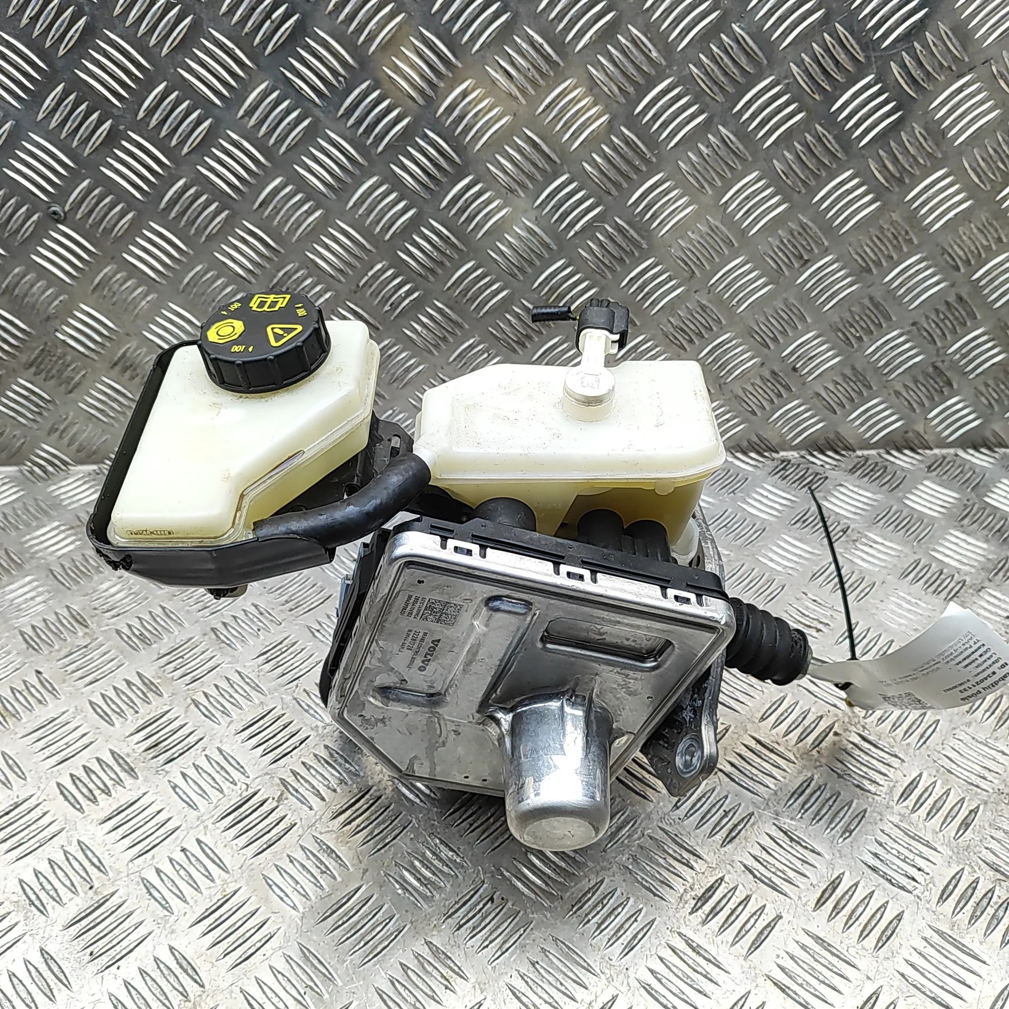 Volvo V60 Brake Servo Booster Brake Servo Booster — VOLVO V60 (II 225, 227) (...
