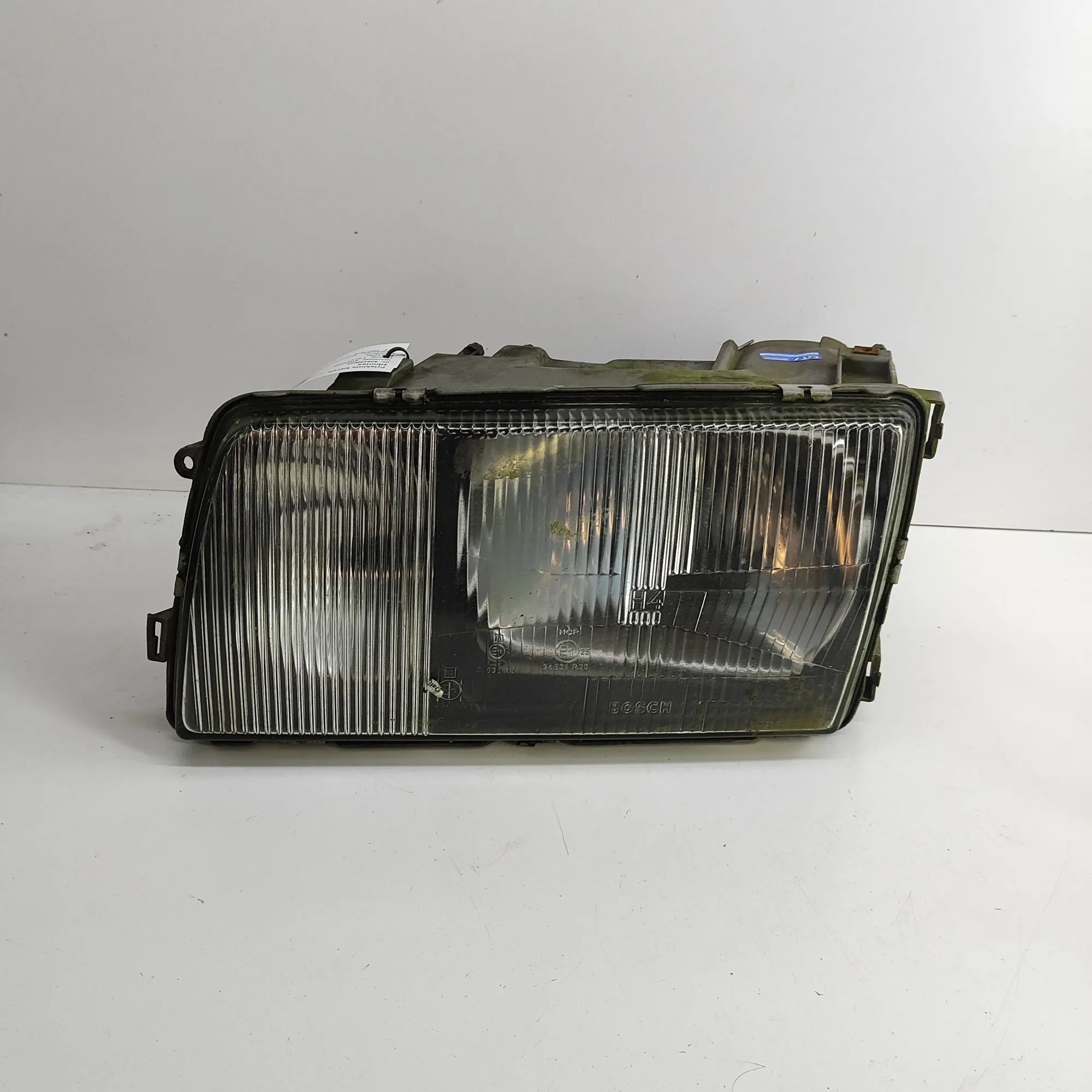 Mercedes-Benz 200 - 300 (W123) Front Left Headlight Front Left Headlight — MERCEDES BENZ S-CLASS (W...
