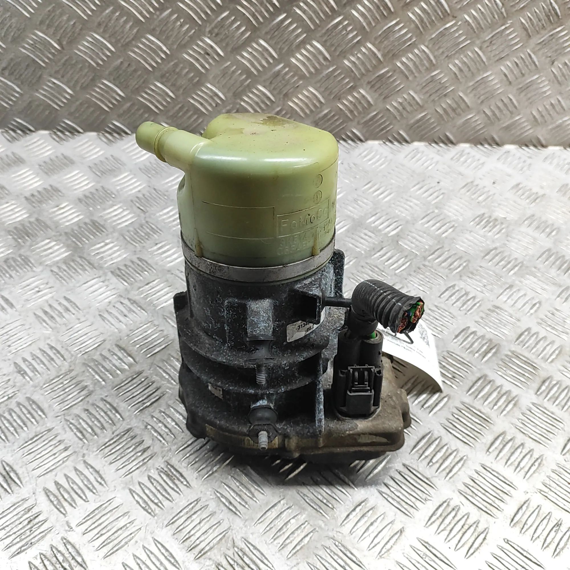 Volvo V70 Electric power steering pump Electric power steering pump — VOLVO V70 (III B...