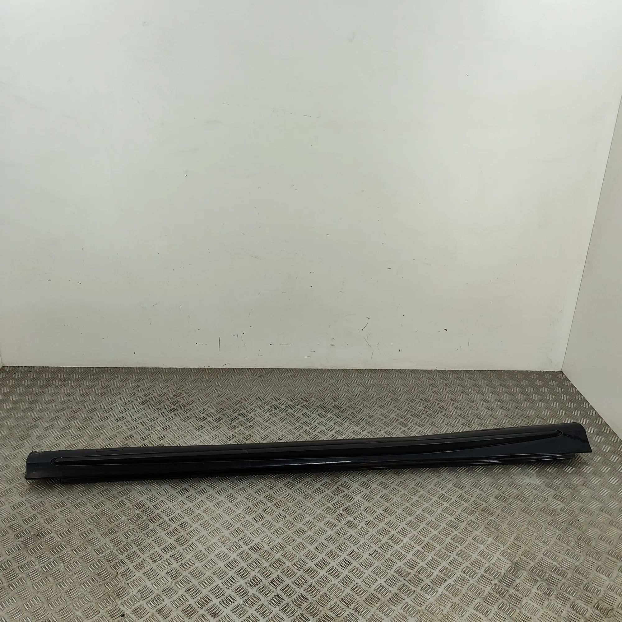 Mercedes-Benz CLA (C117) Right Side Plastic Sideskirt Cover Right Side Plastic Sideskirt Cover — MERCEDES B...