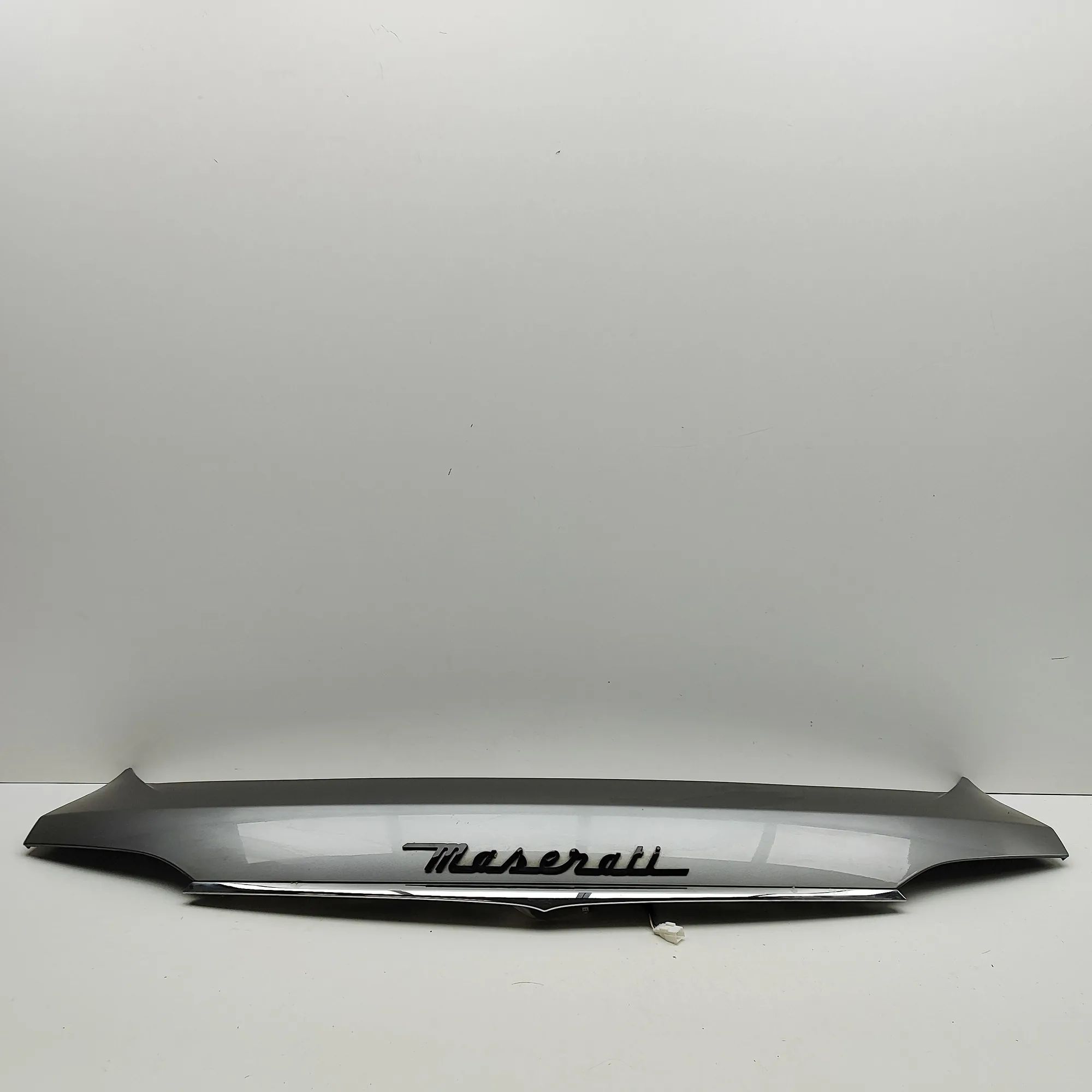 Maserati Levante Trim Number Plate Light Trim Number Plate Light — MASERATI LEVANTE (SUV...