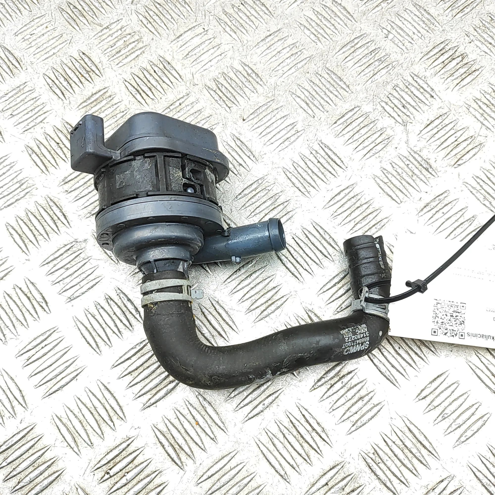 Volvo V60 Auxiliary Water Pump Auxiliary Water Pump — VOLVO V60 (II 225, 227) ...