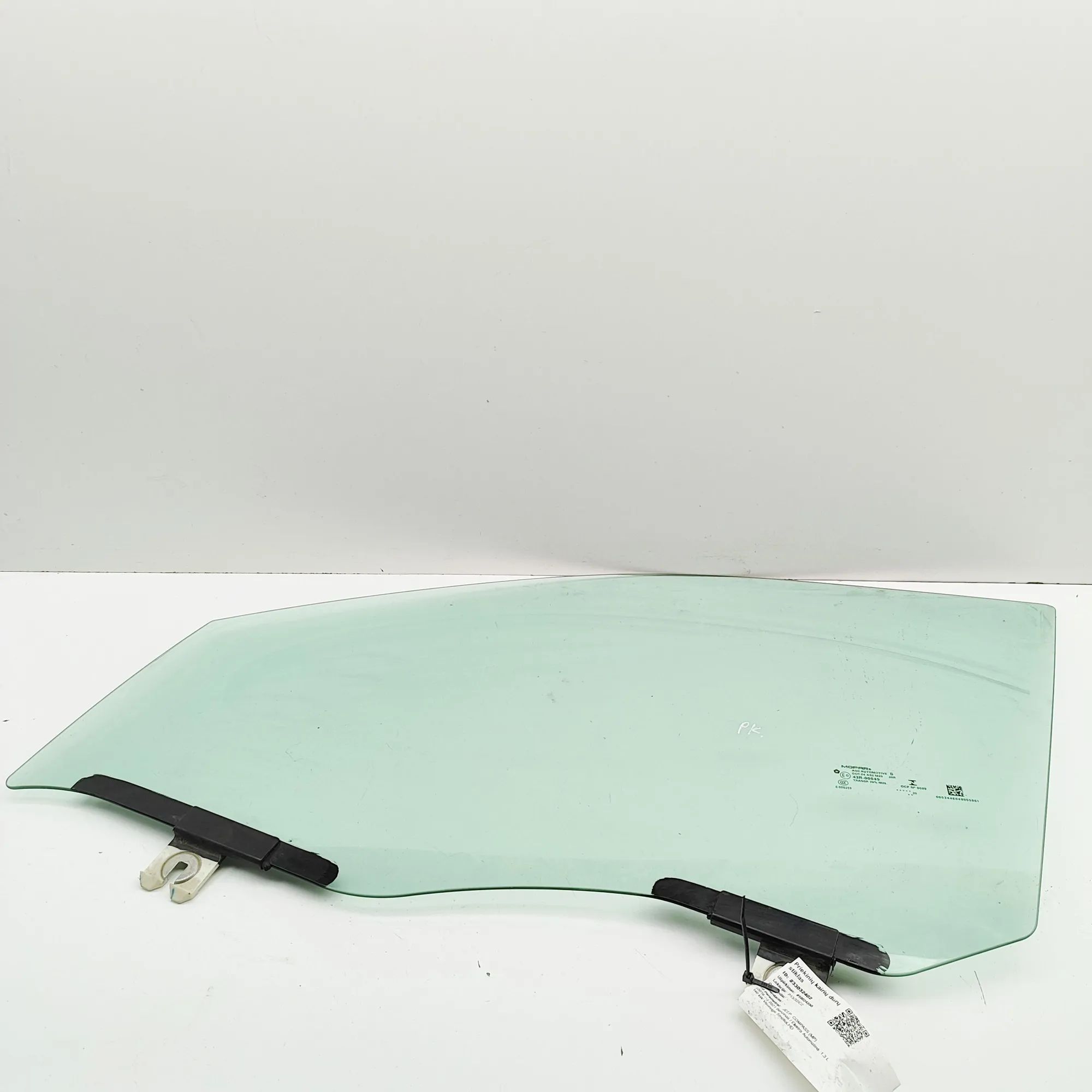 Jeep Compass Front Left Door Window Front Left Door Window — JEEP COMPASS (MP) (201...