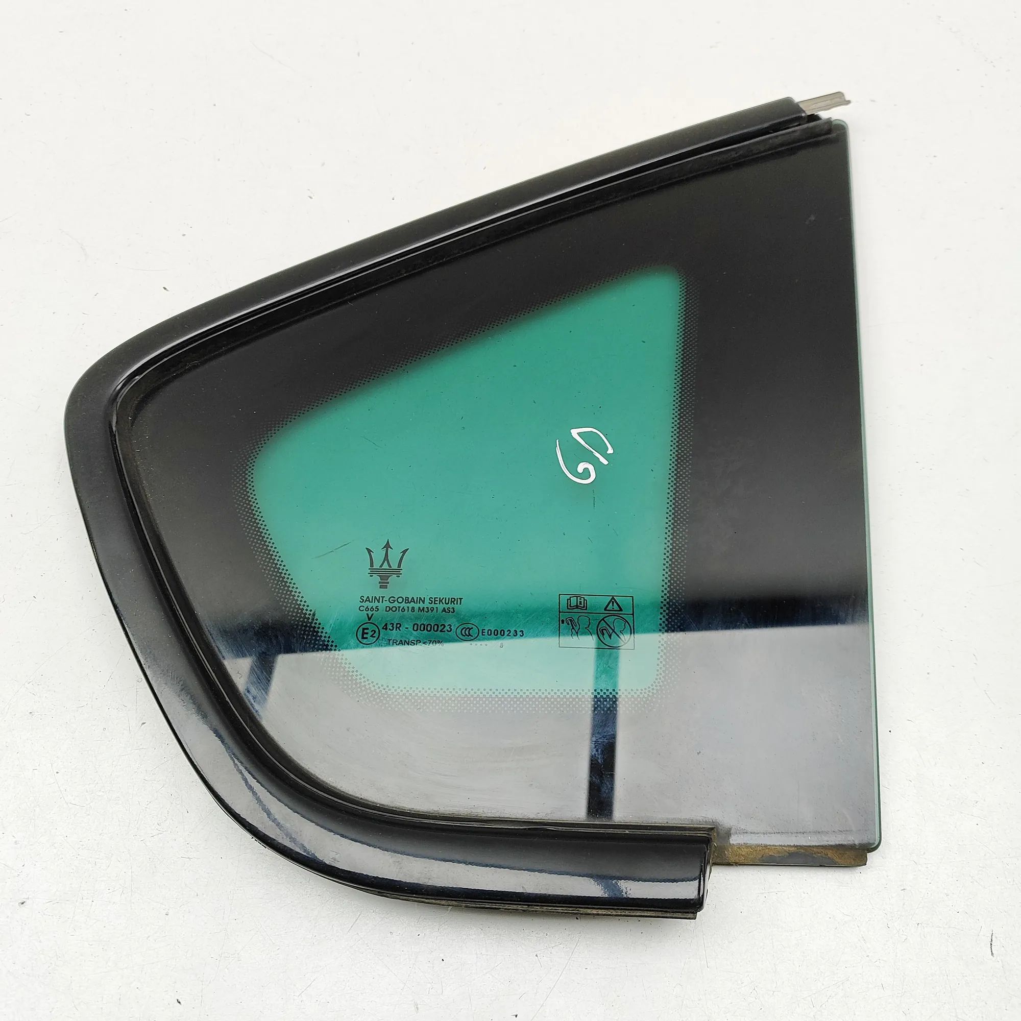 Maserati Levante Rear Right Quarter Window Rear Right Quarter Window — MASERATI LEVANTE (S...
