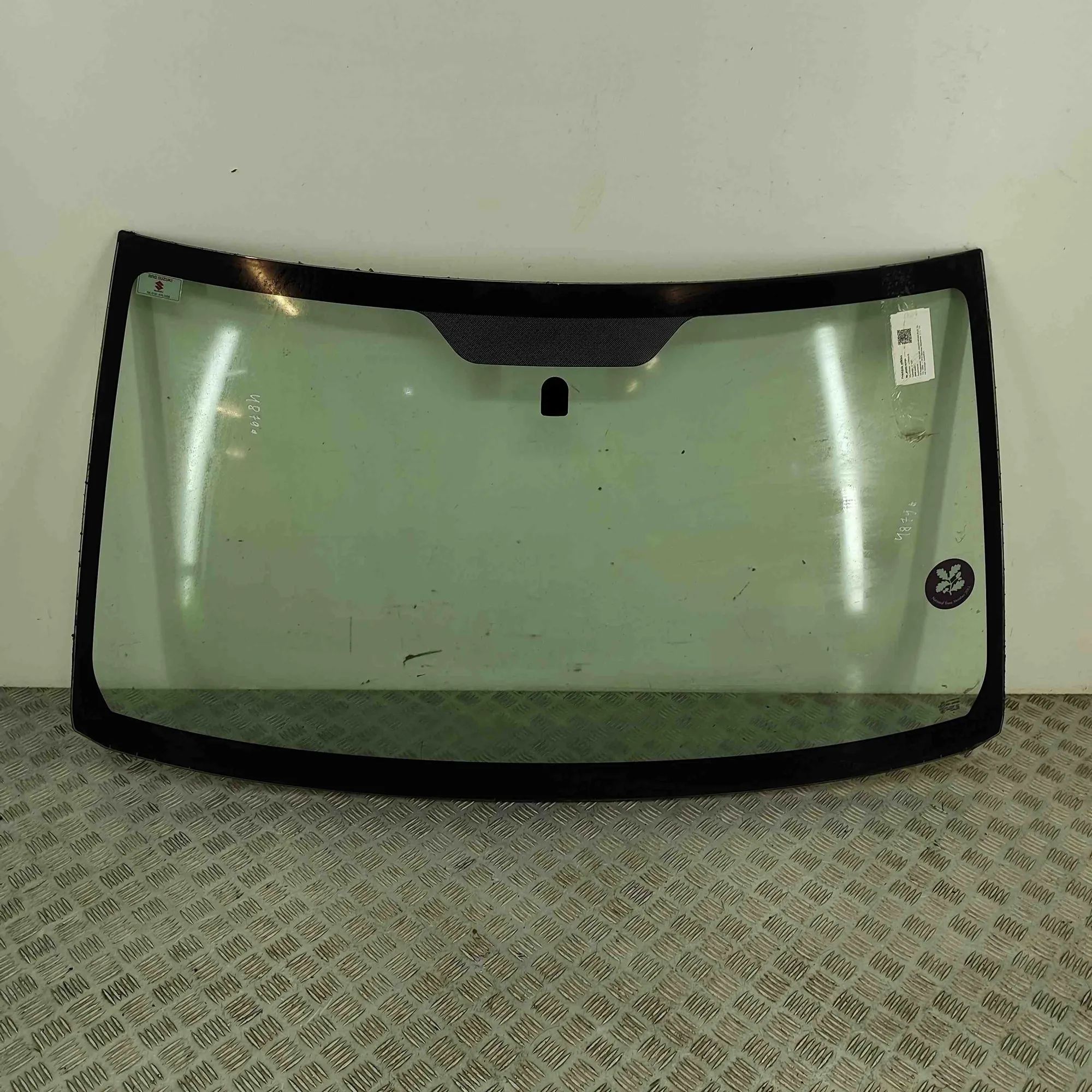 Suzuki Grand Vitara Front Windshield Front Windshield — SUZUKI GRAND (VITARA II JT, ...