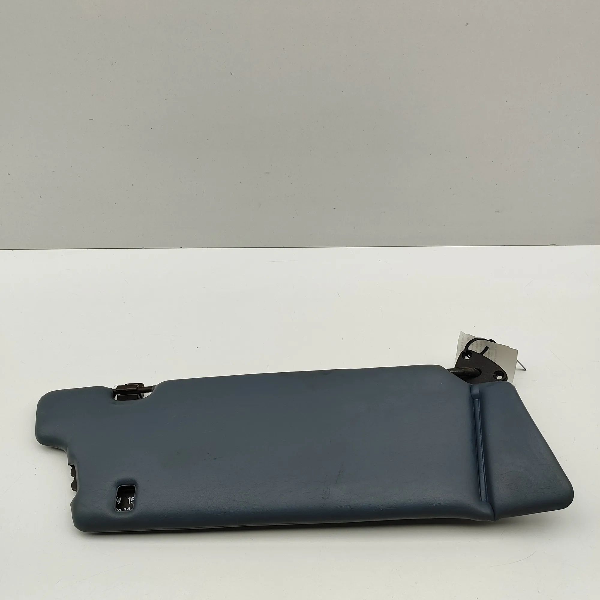 Maserati Biturbo (2, 4, Spyder, Karif) Left Side Sun Visor Left Side Sun Visor — MASERATI 425 (1987-1994) ...