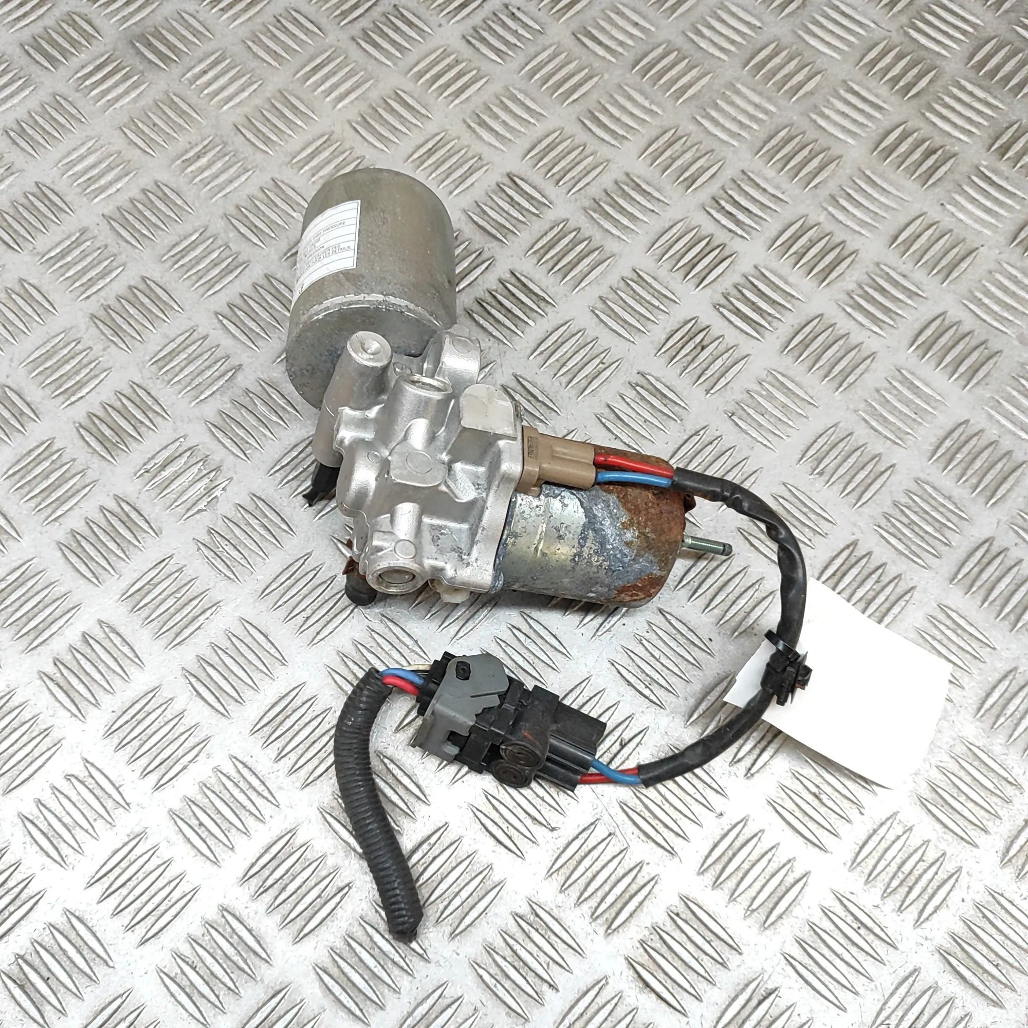 Toyota RAV4 (XA40) Brake Servo Booster Brake Servo Booster — TOYOTA RAV (4 V XA50) (20...