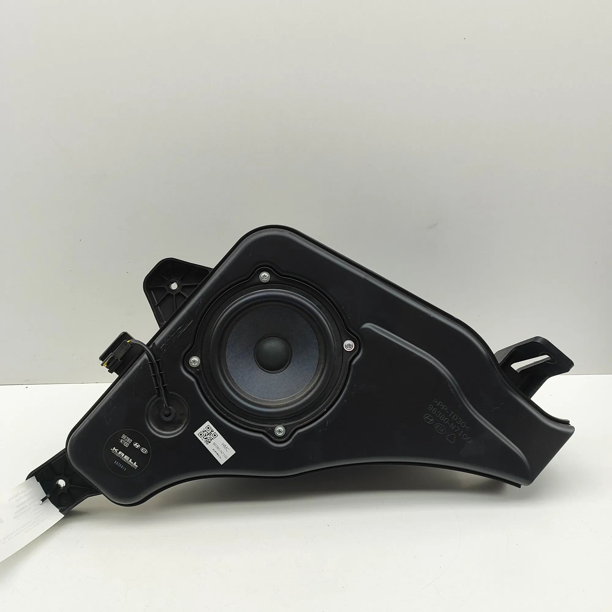 Hyundai Tucson Subwoofer Subwoofer — HYUNDAI TUCSON (NX4E, NX4A) (2020-....