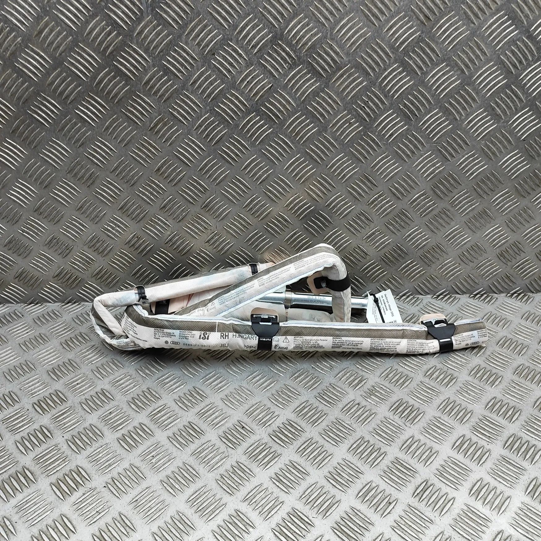Audi Q3 (8U) Right Side Roof Safety Curtain SRS Right Side Roof Safety Curtain SRS — AUDI Q3 (8...