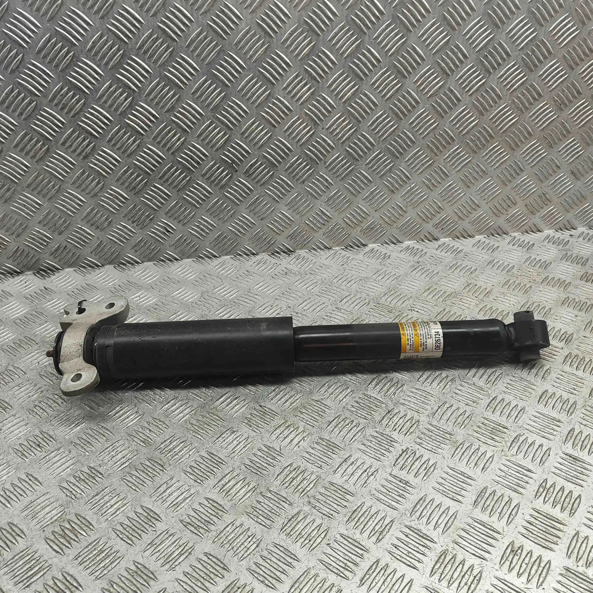 Chevrolet Malibu Shock absorber — rear left Shock absorber — rear left — CHEVROLET MALIBU (...