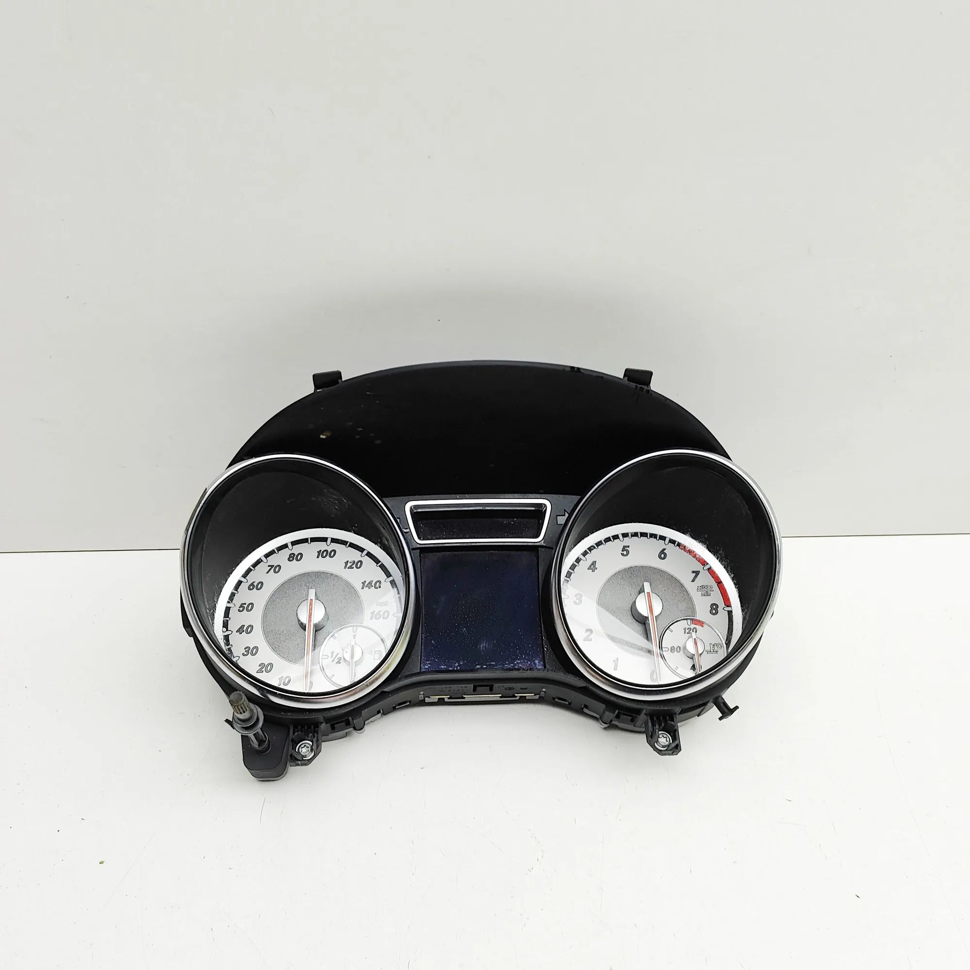 Mercedes-Benz CLA (C117) Instrument Cluster Speedometer