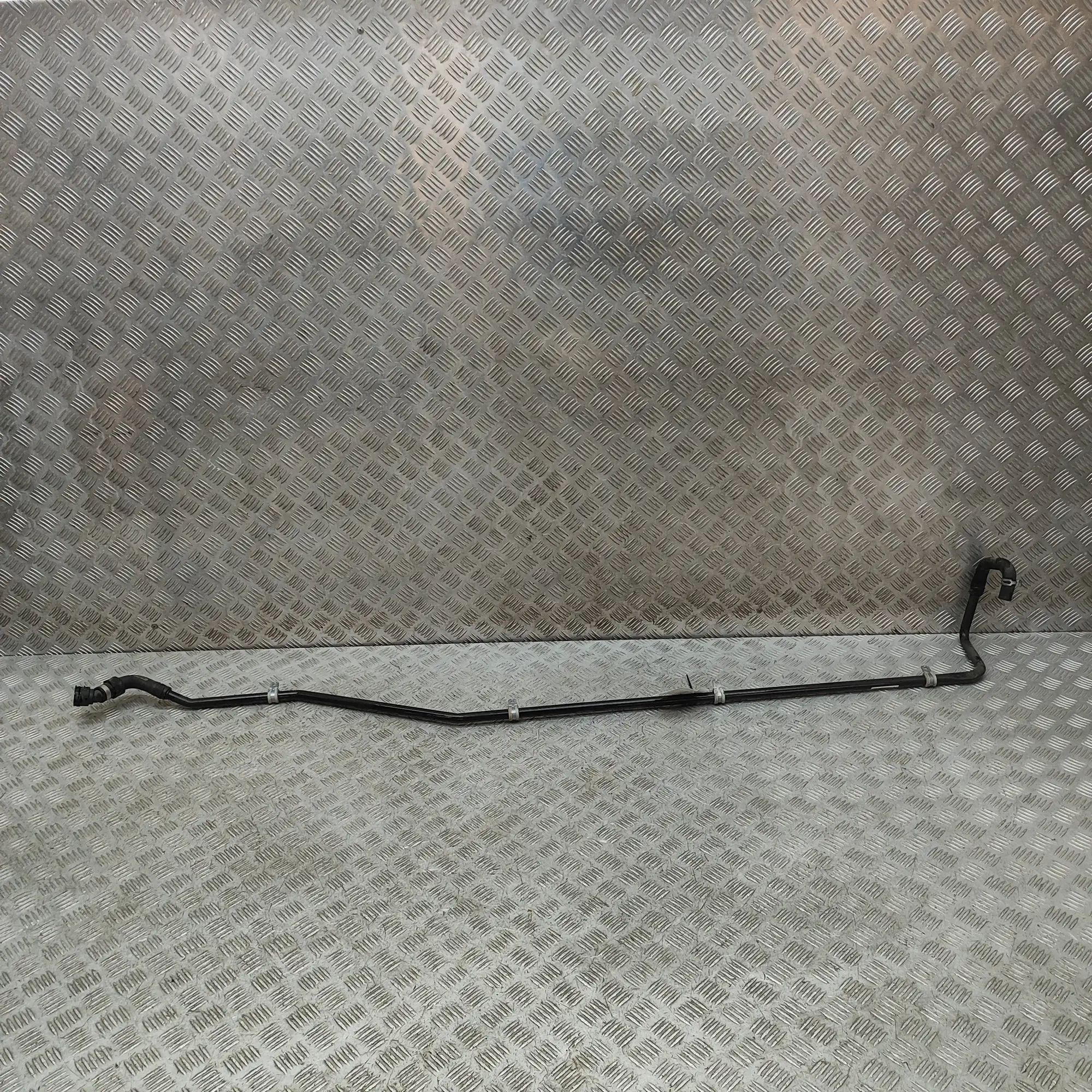 Mercedes-Benz A (W176) Шланг системы охлаждения Coolant hose — MERCEDES BENZ AMG (GT C190) (201...