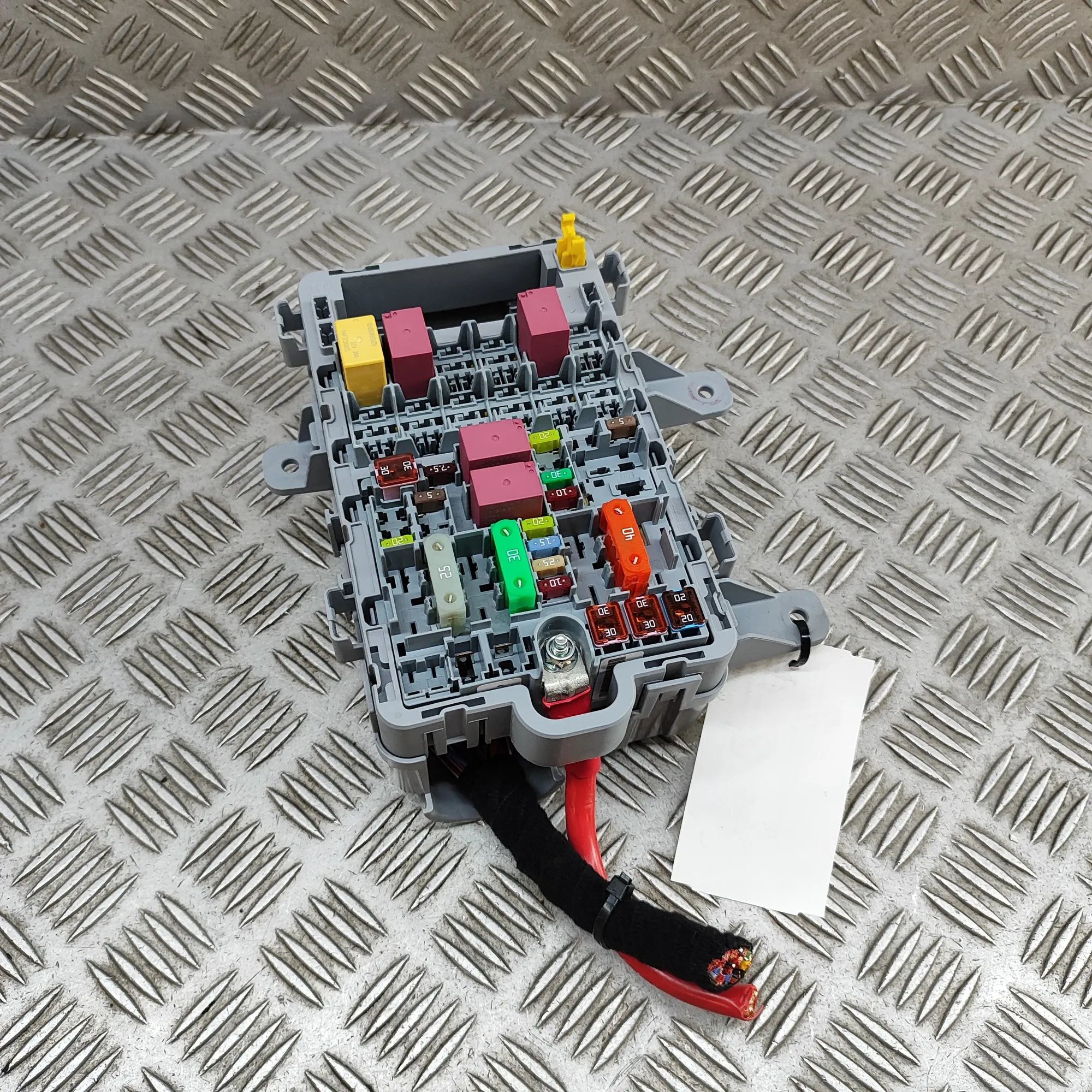 Alfa-Romeo Stelvio Fuse Box Module Fuse Box Module — ALFA ROMEO STELVIO (949_) (20...