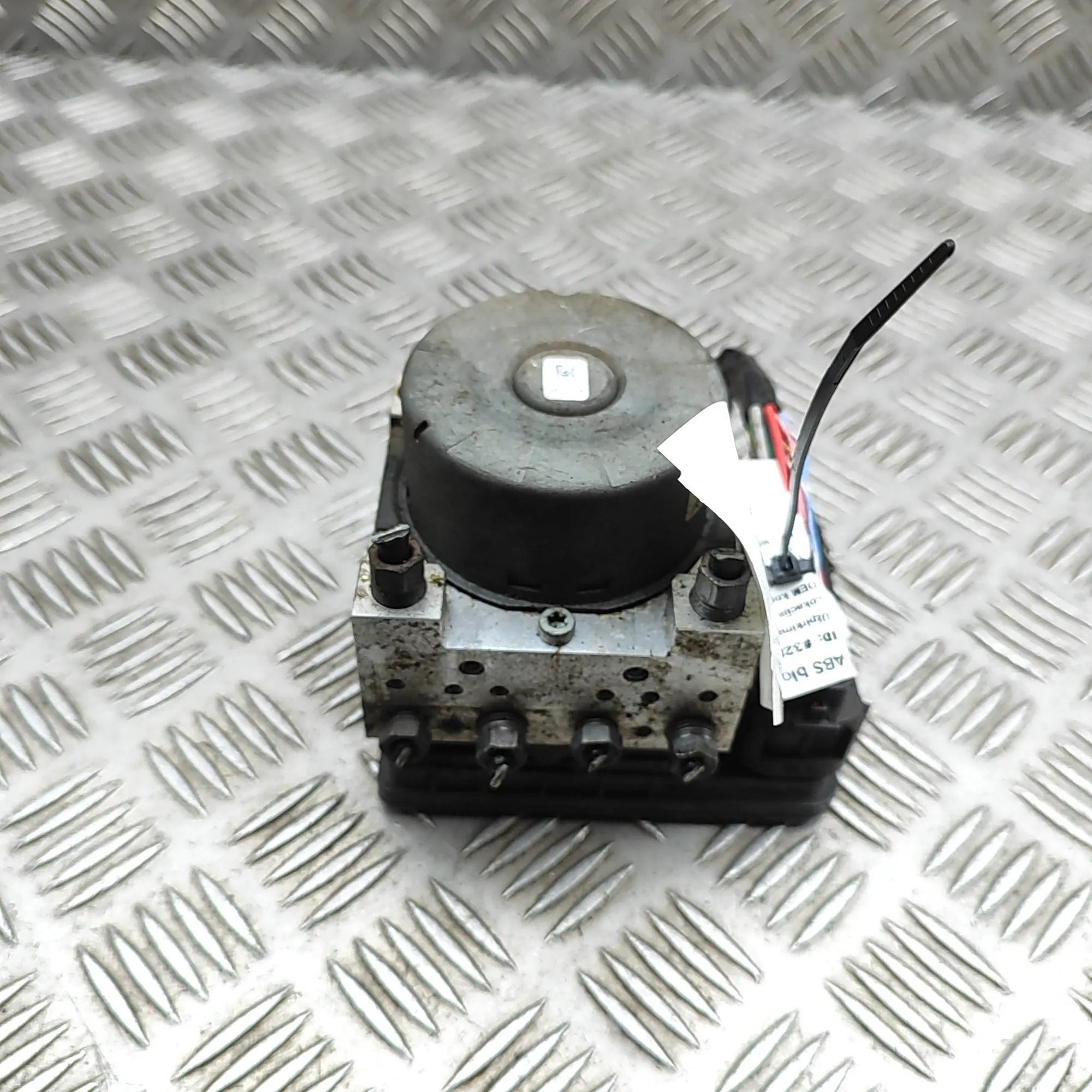 Citroen C4 ABS pump ABS Pump — CITROEN C4 (CACTUS) (2014-...) — 981...