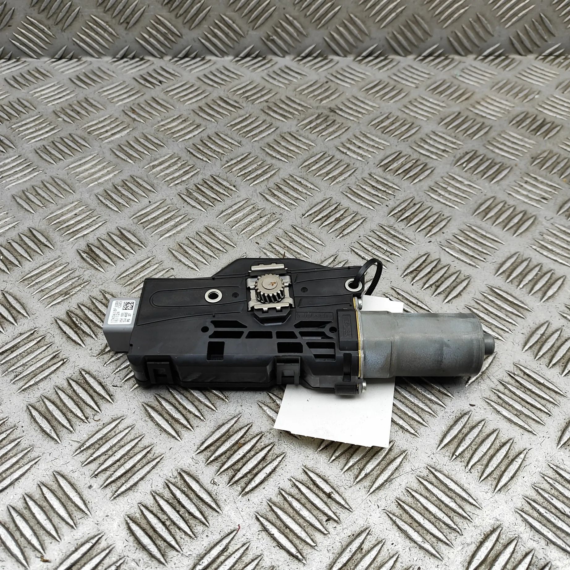 Land Rover Discovery Sunroof Motor Sunroof Motor — LAND ROVER DISCOVERY (V L462) (...