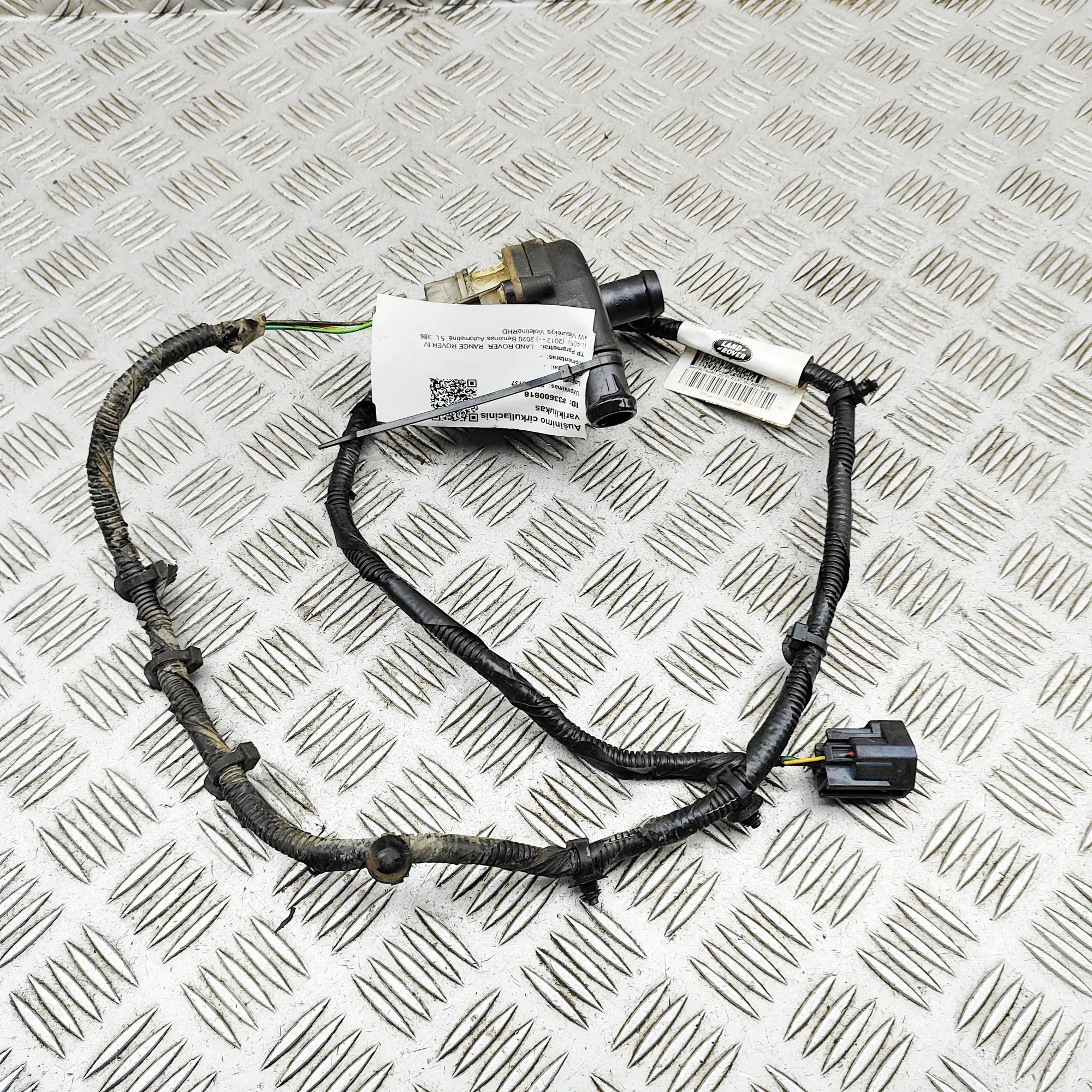 Land Rover Range Rover (L405) Auxiliary Water Pump Auxiliary Water Pump — LAND ROVER RANGE ROVER (...