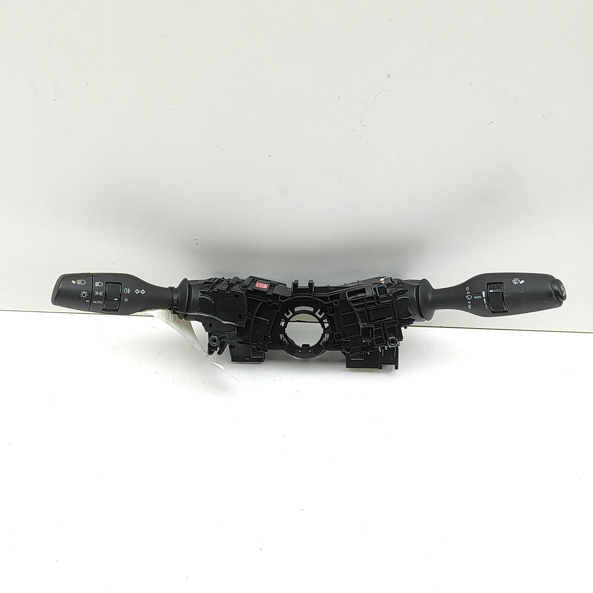 Lexus RC Indicator Wiper Stalk Switch Indicator Wiper Stalk Switch — LEXUS RC (_C1_) ...
