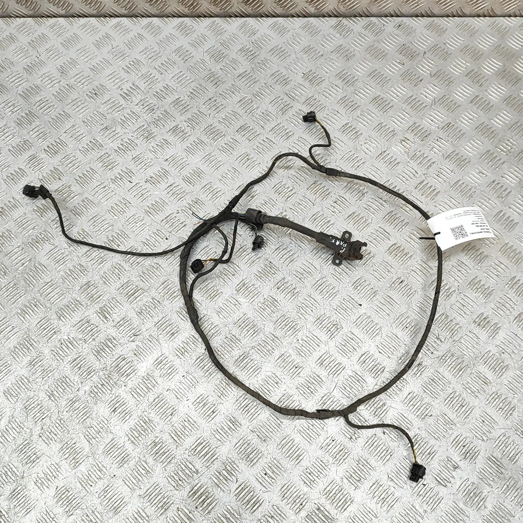 Mercedes-Benz SLK (R171) Front Parking Sensor Wiring Loom Front Parking Sensor Wiring Loom — MERCEDES BEN...