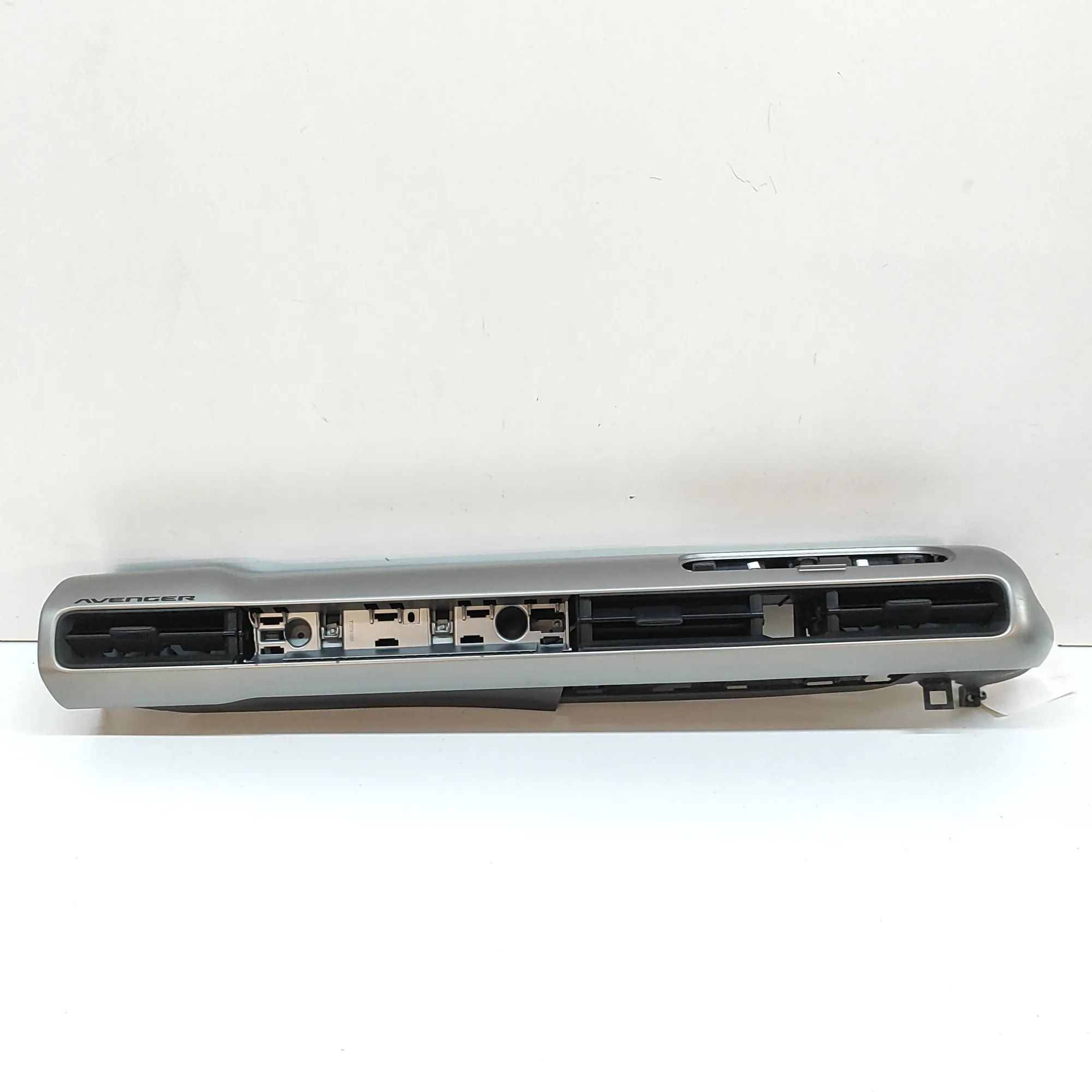 Jeep Avenger Dashboard Trim Dashboard trim — JEEP AVENGER (J2) (2022-...) —...