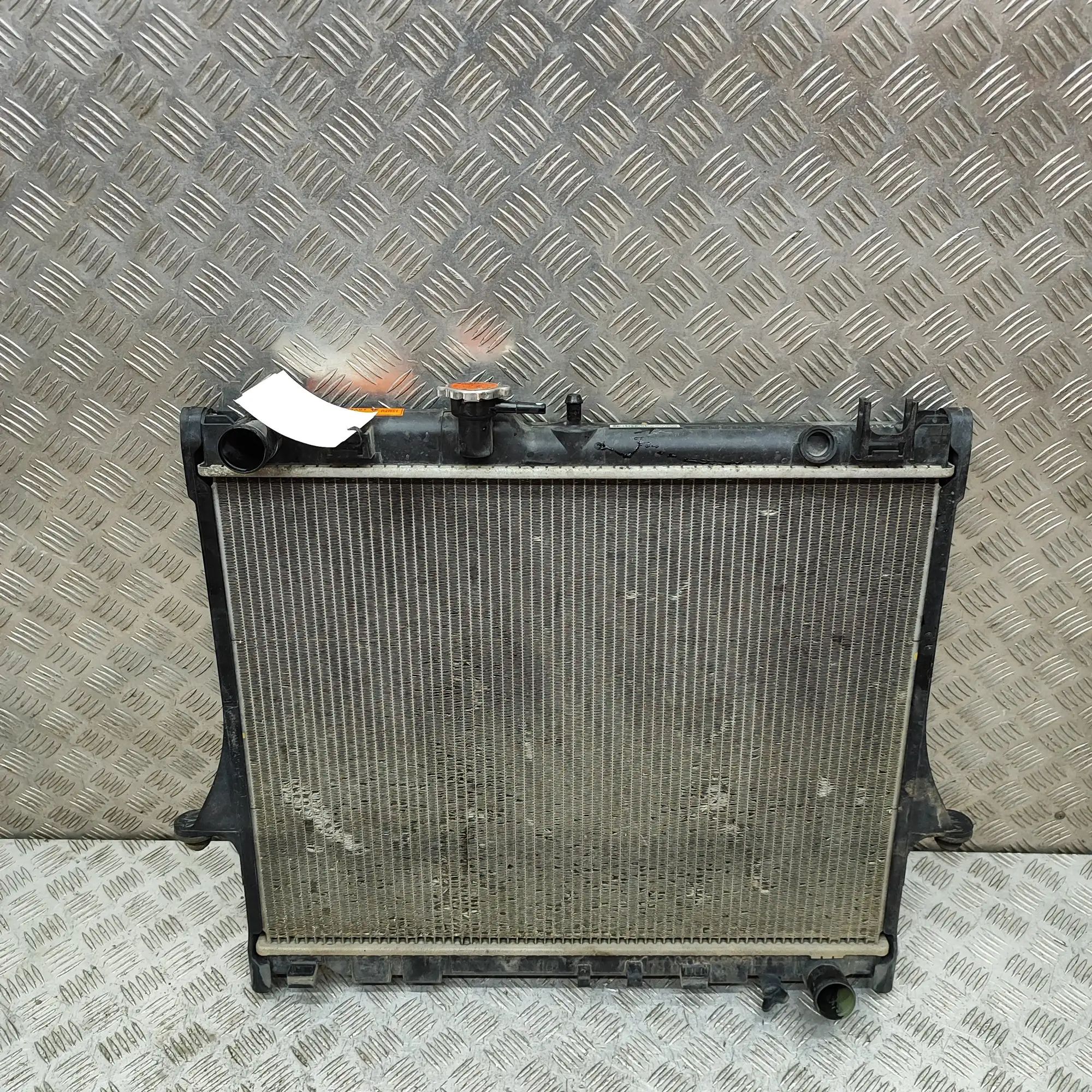 Isuzu D-Max Cooling Radiator Cooling Radiator — ISUZU D-MAX (I TFR, TFS) (20...