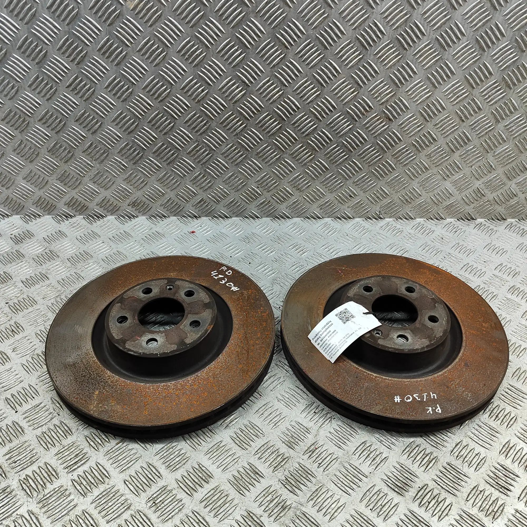 Audi Q5 (FY) Front Brake Disc Kit Front Brake Disc Kit — AUDI Q5 (FY) (2016-...) ...