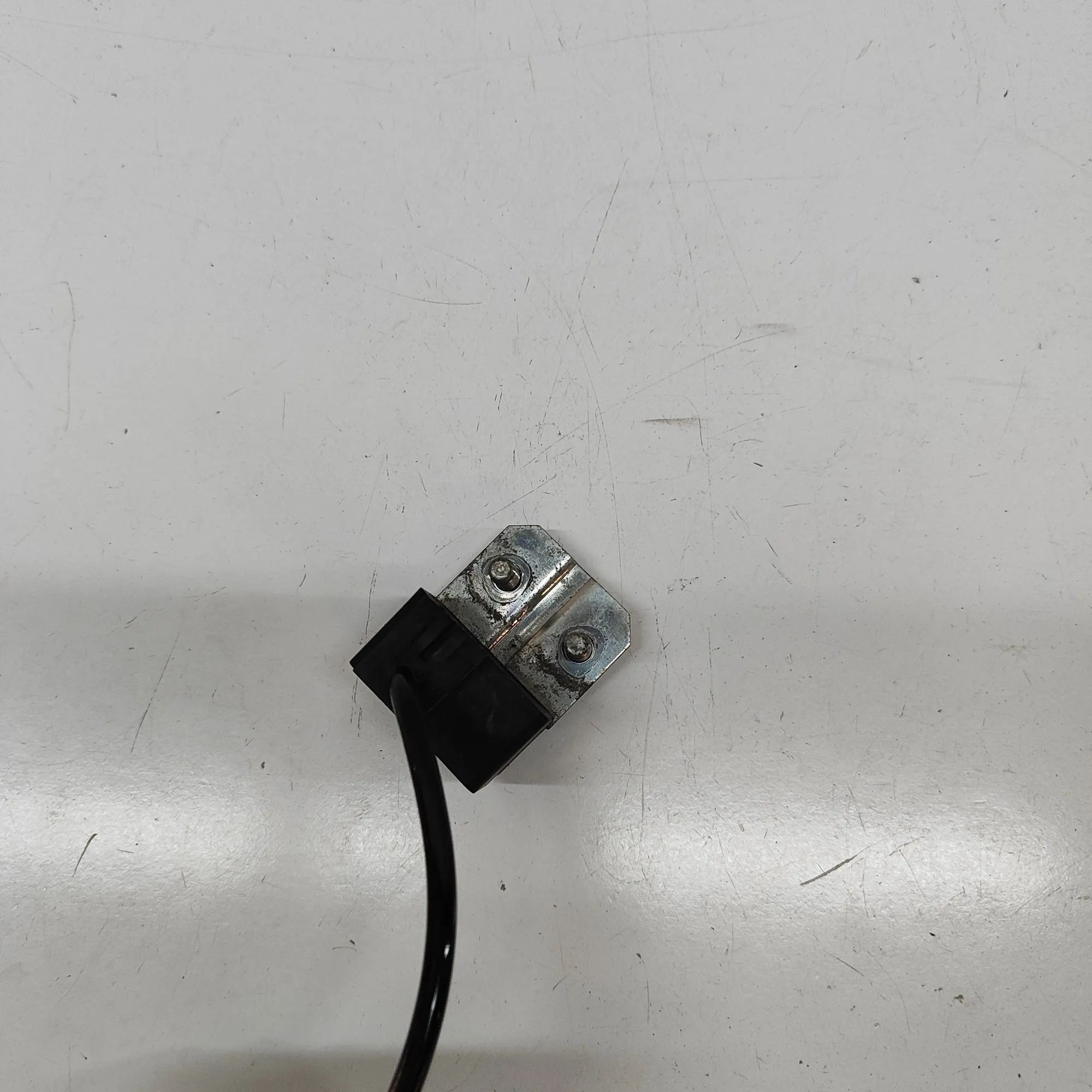Mercedes-Benz A (W176) Датчик ускорения Acceleration Sensor — MERCEDES BENZ AMG (GT C19...