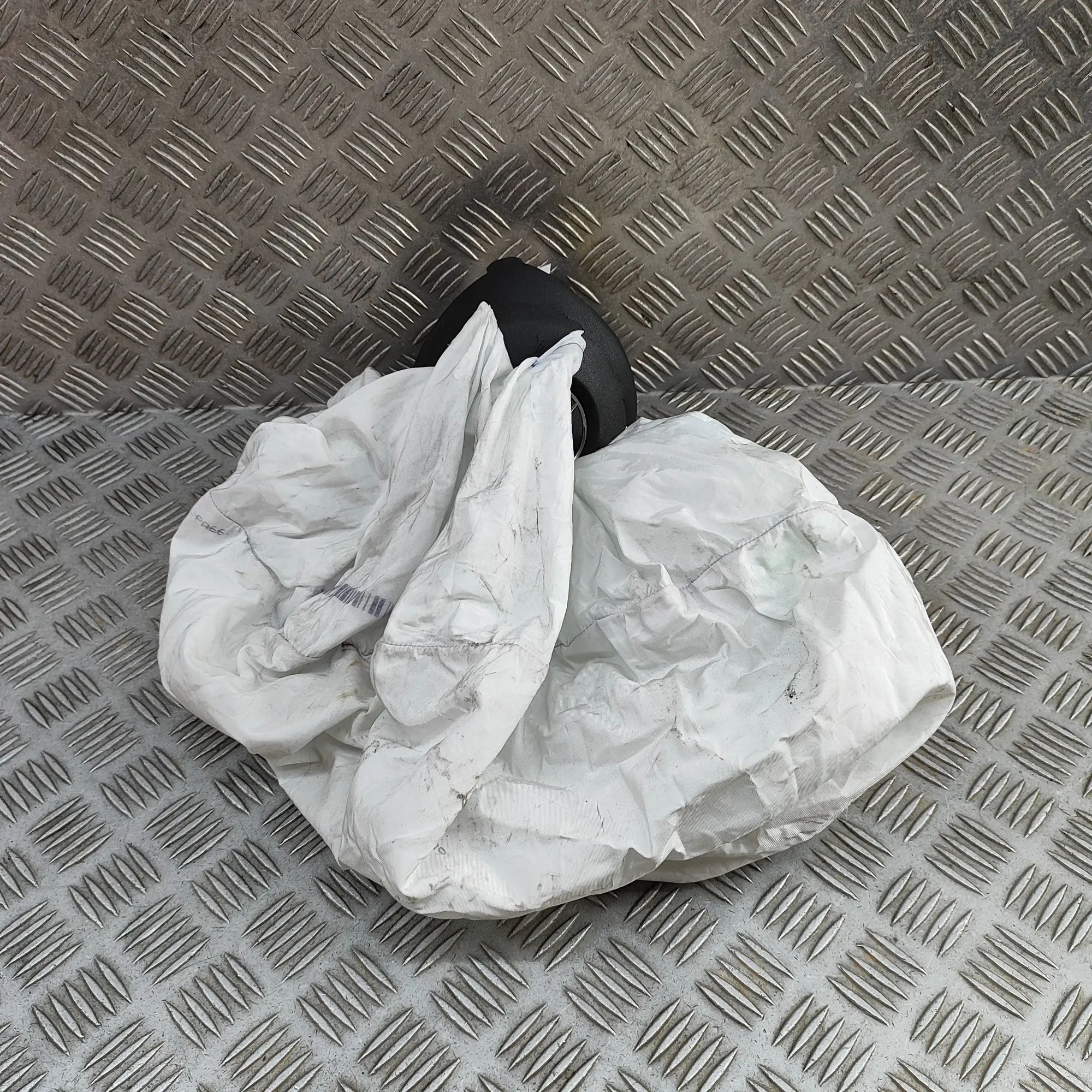 Mercedes-Benz V / Vito / EQV (W447) Steering Wheel Safety Bag SRS Steering Wheel Safety Bag SRS — MERCEDES BENZ V...