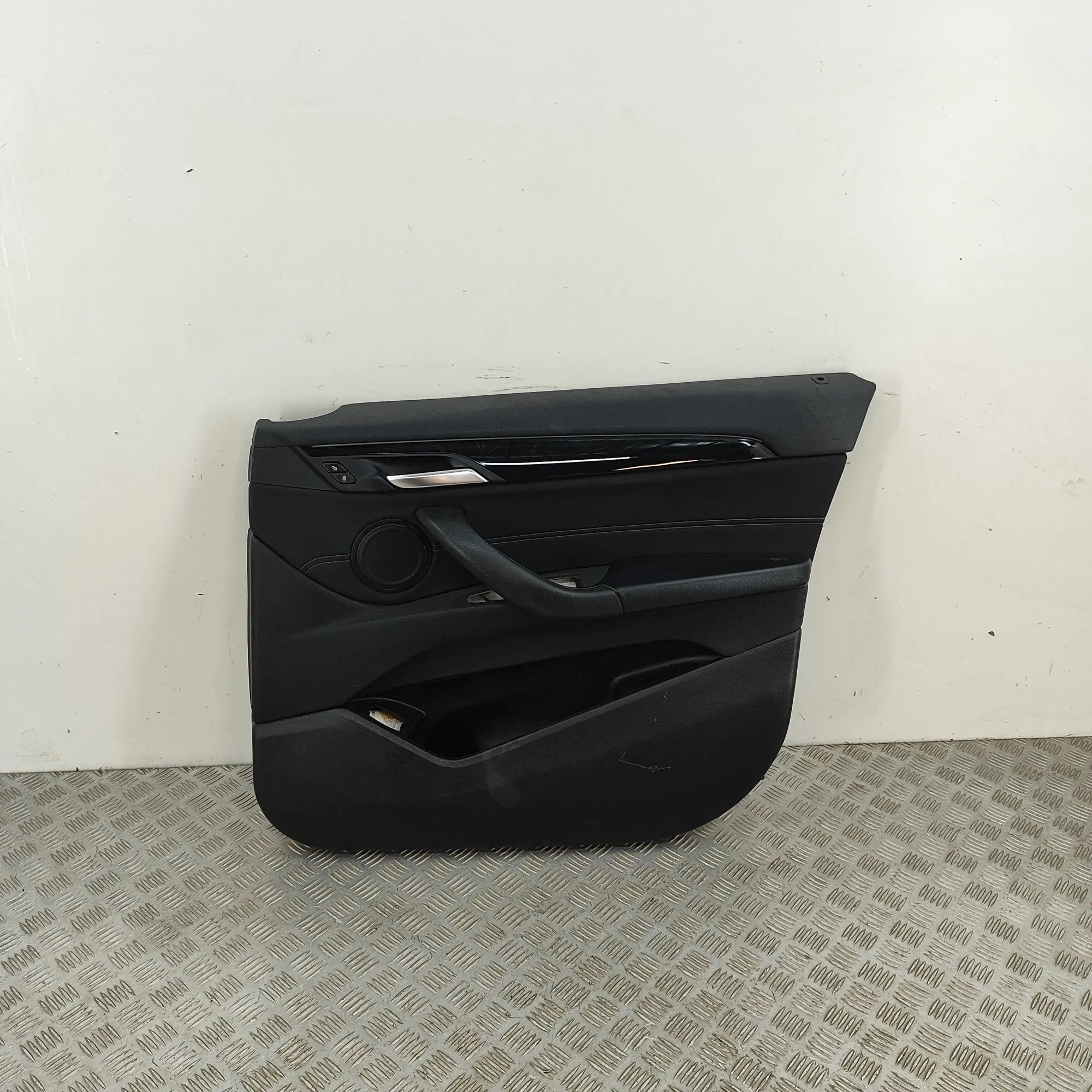 BMW X2 (F39) Front Right Door Panel Front Right Door Panel — BMW X2 (F39) (2018-......