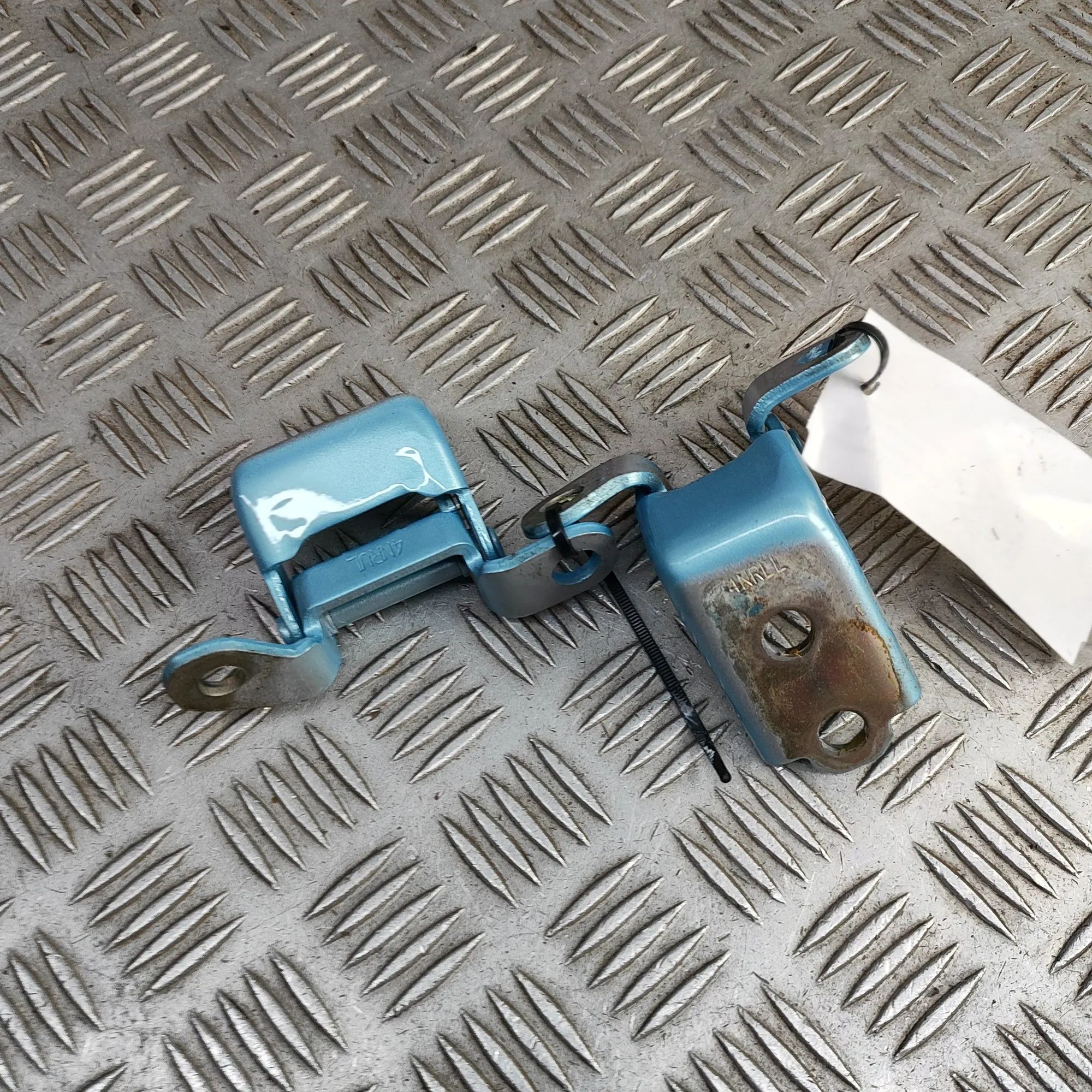 Honda HR-V / e:Ny1 Door hinge set — rear left