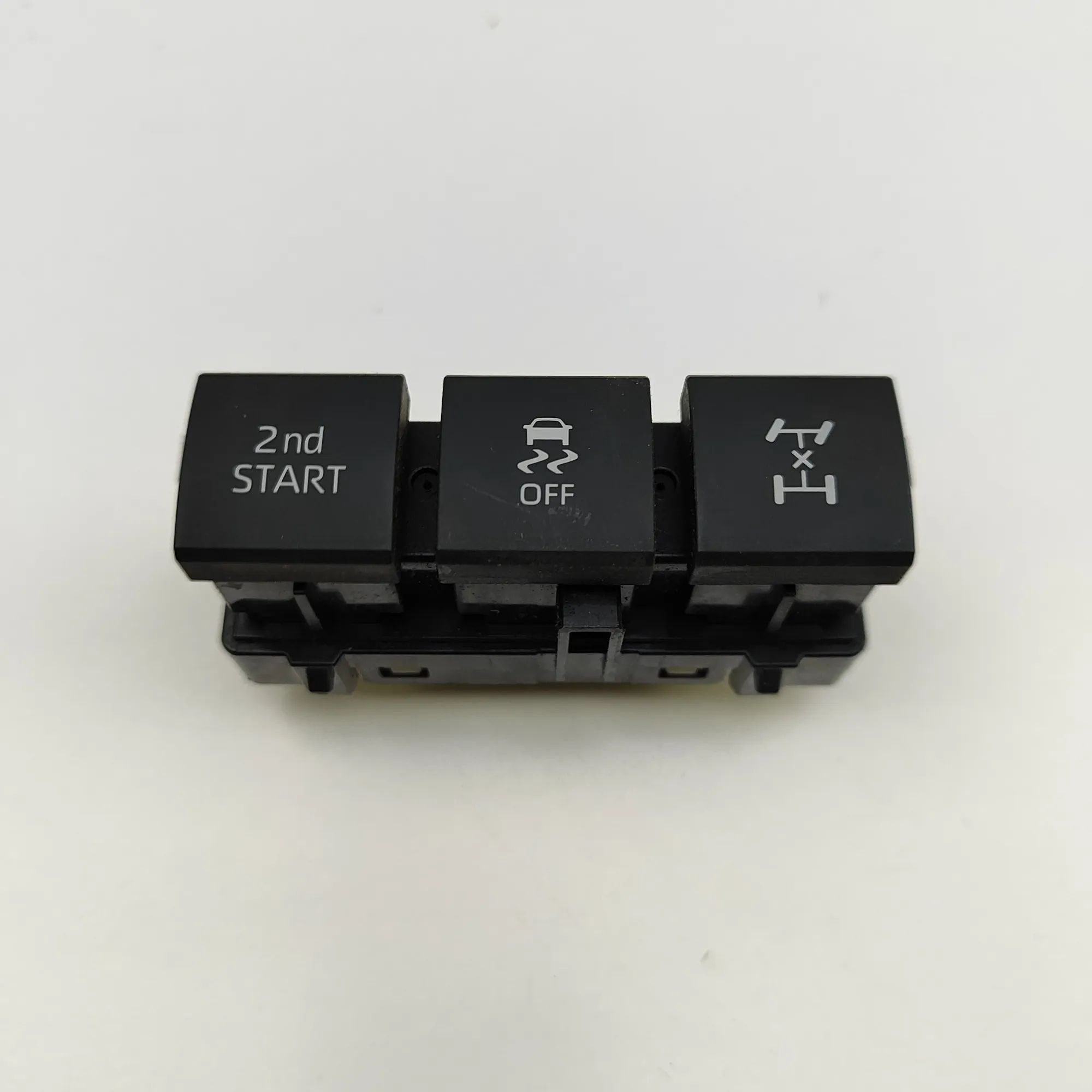 Toyota Land Cruiser 150 Button Switch Panel Button Switch Panel — TOYOTA LAND CRUISER (_J15...