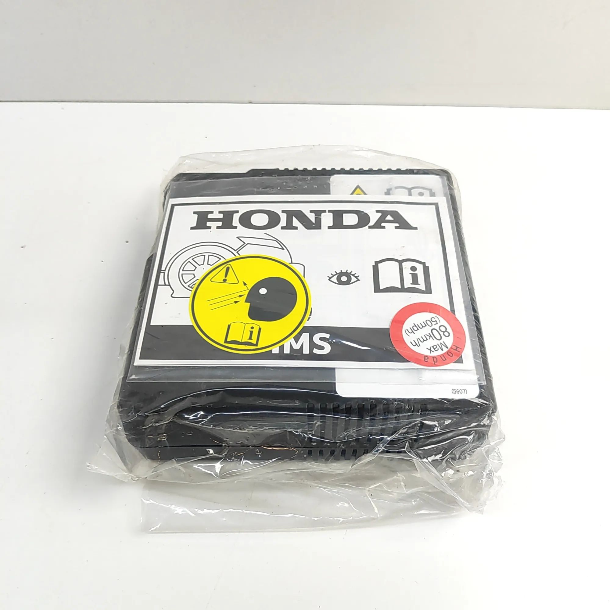 Honda CR-V Tyre compressor Tyre compressor — HONDA CR-V (V RW) (2017-...) ...