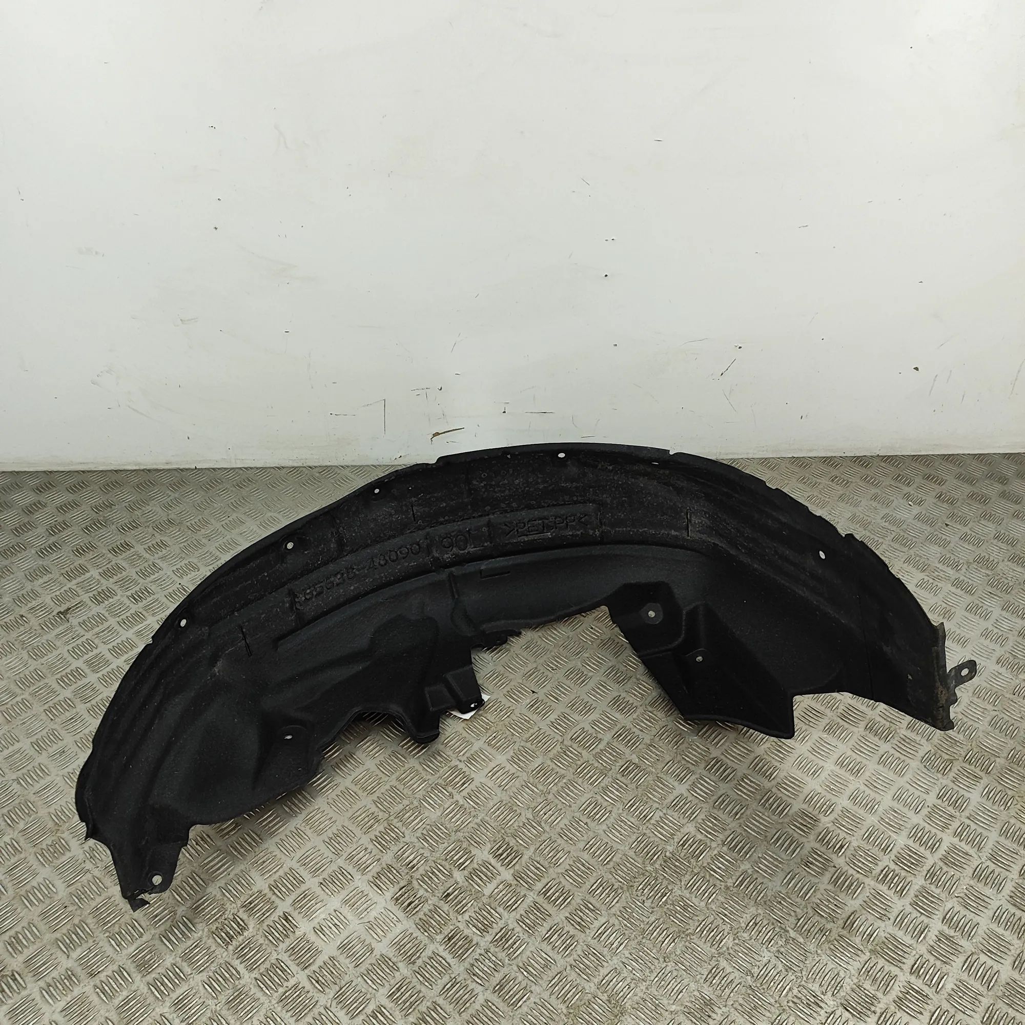 Lexus RX Rear Left Arch Liner Rear Left Arch Liner — LEXUS RX (_LA1_, _LH1_) ...