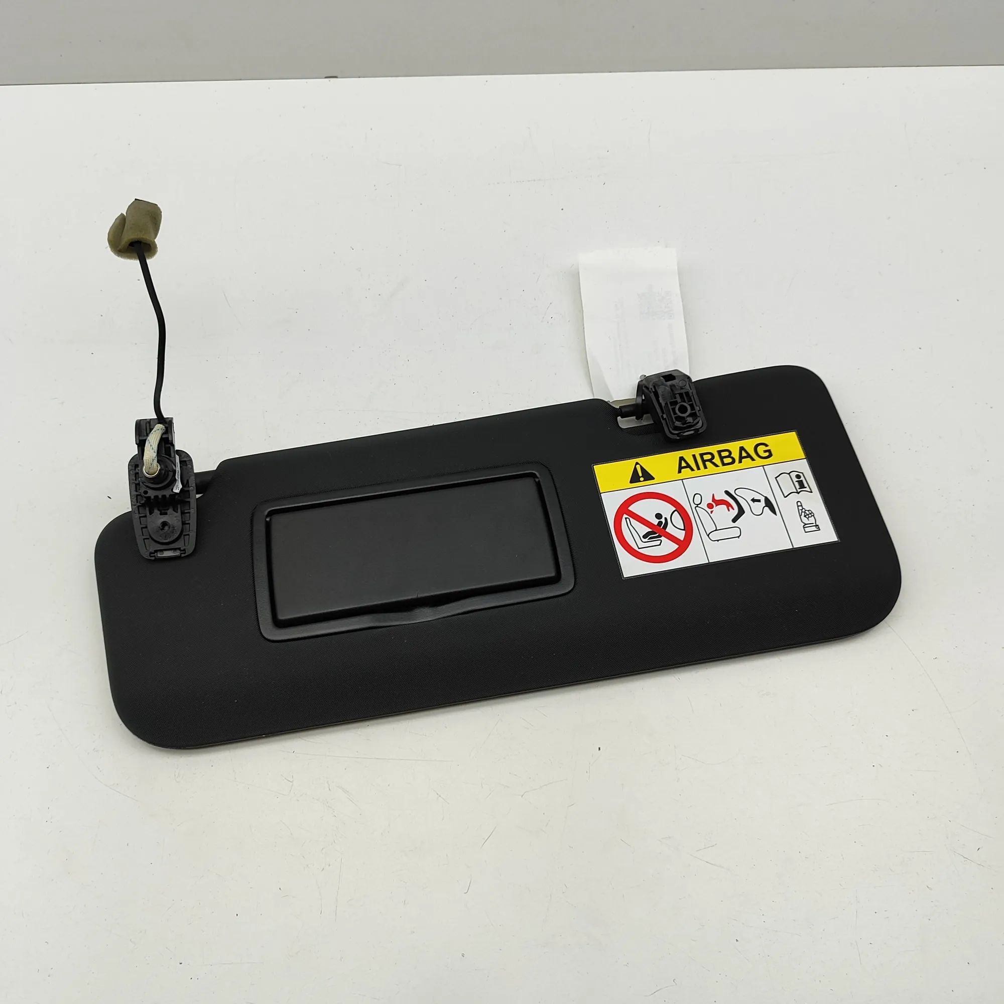 Alfa-Romeo Stelvio Left Side Sun Visor Left Side Sun Visor — ALFA ROMEO STELVIO (949_)...