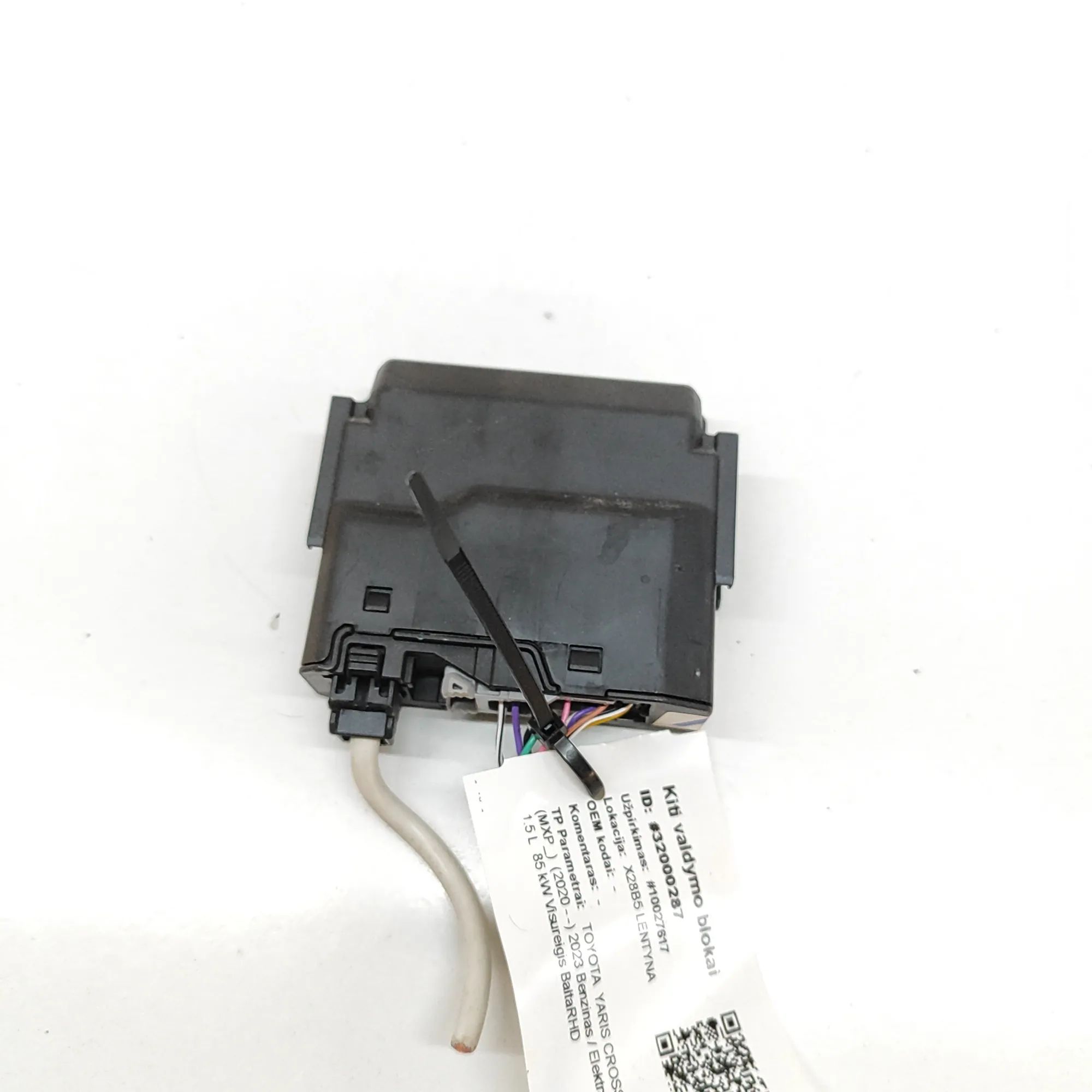 Toyota Yaris Power Distribution Unit Power distribution unit — TOYOTA YARIS (CROSS M...