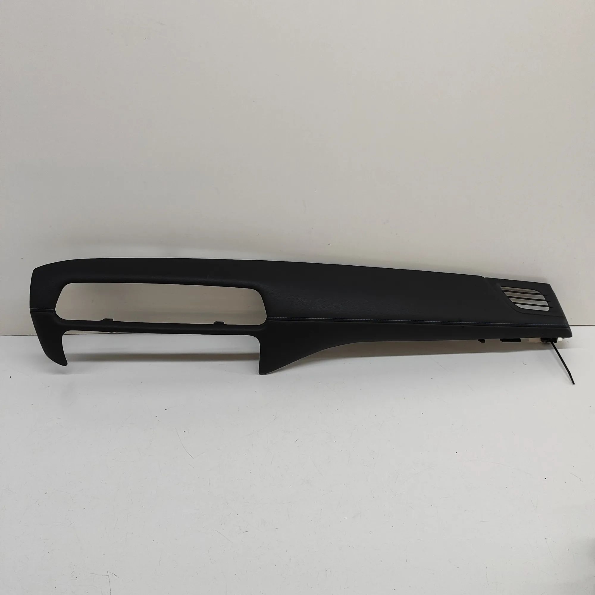 Nissan Leaf Dashboard Trim Dashboard trim — NISSAN LEAF (ZE1) (2017-...) —...