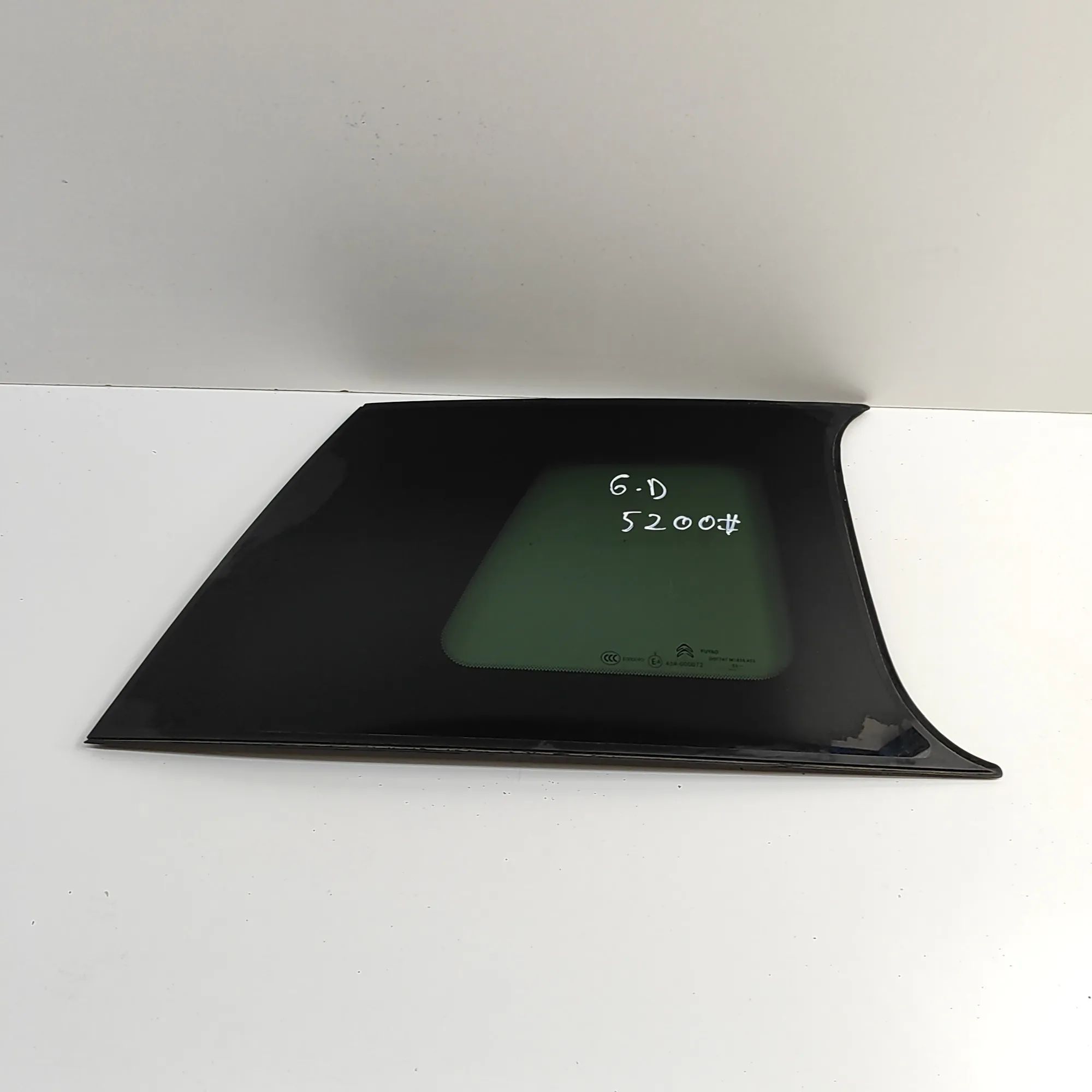 Citroen C5 Aircross Rear Right Quarter Window Rear Right Quarter Window — CITROEN C5 (AIRCROS...