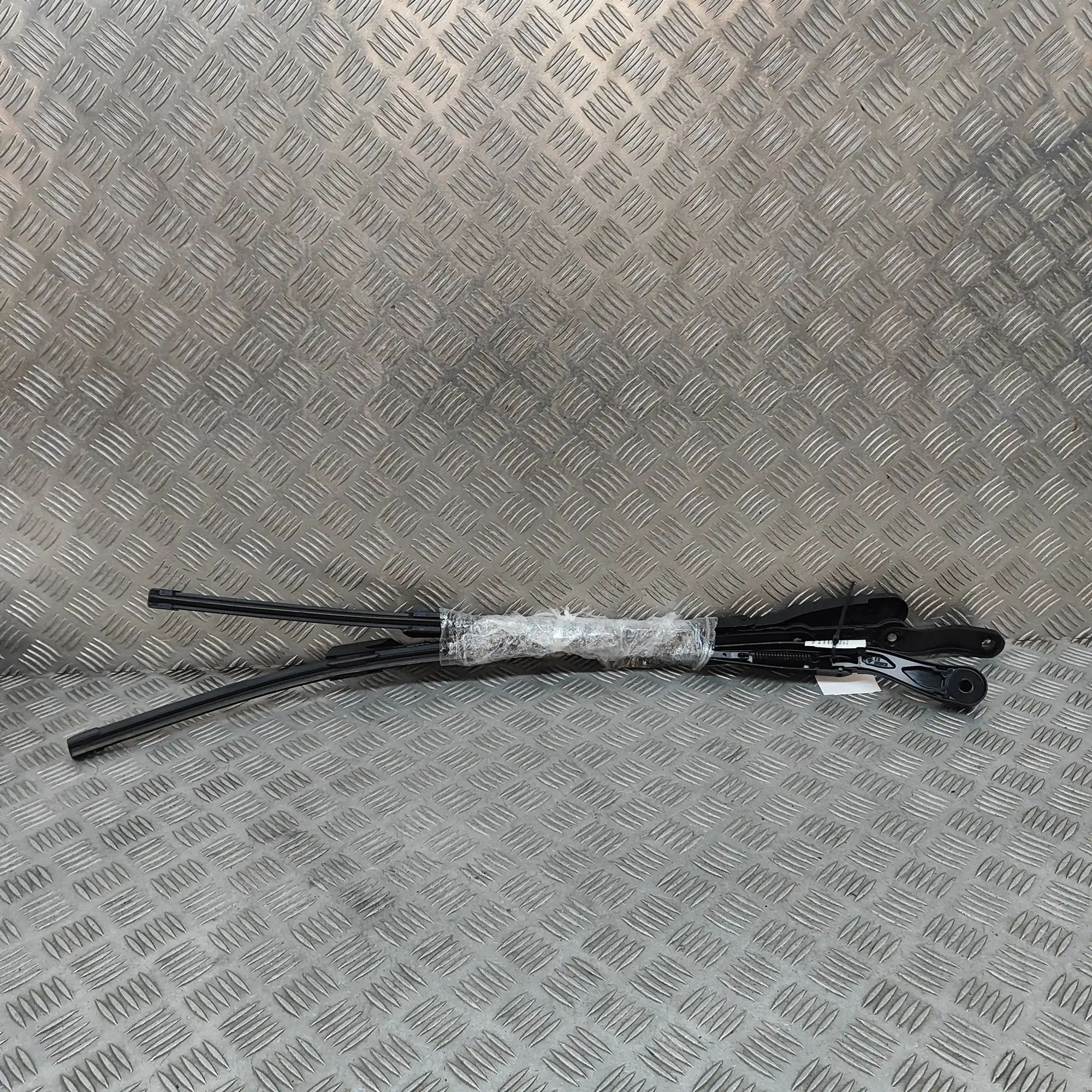 Mercedes-Benz A (W177) Front Wiper Arms Front Wiper Arms — MERCEDES BENZ C-CLASS (W206)...