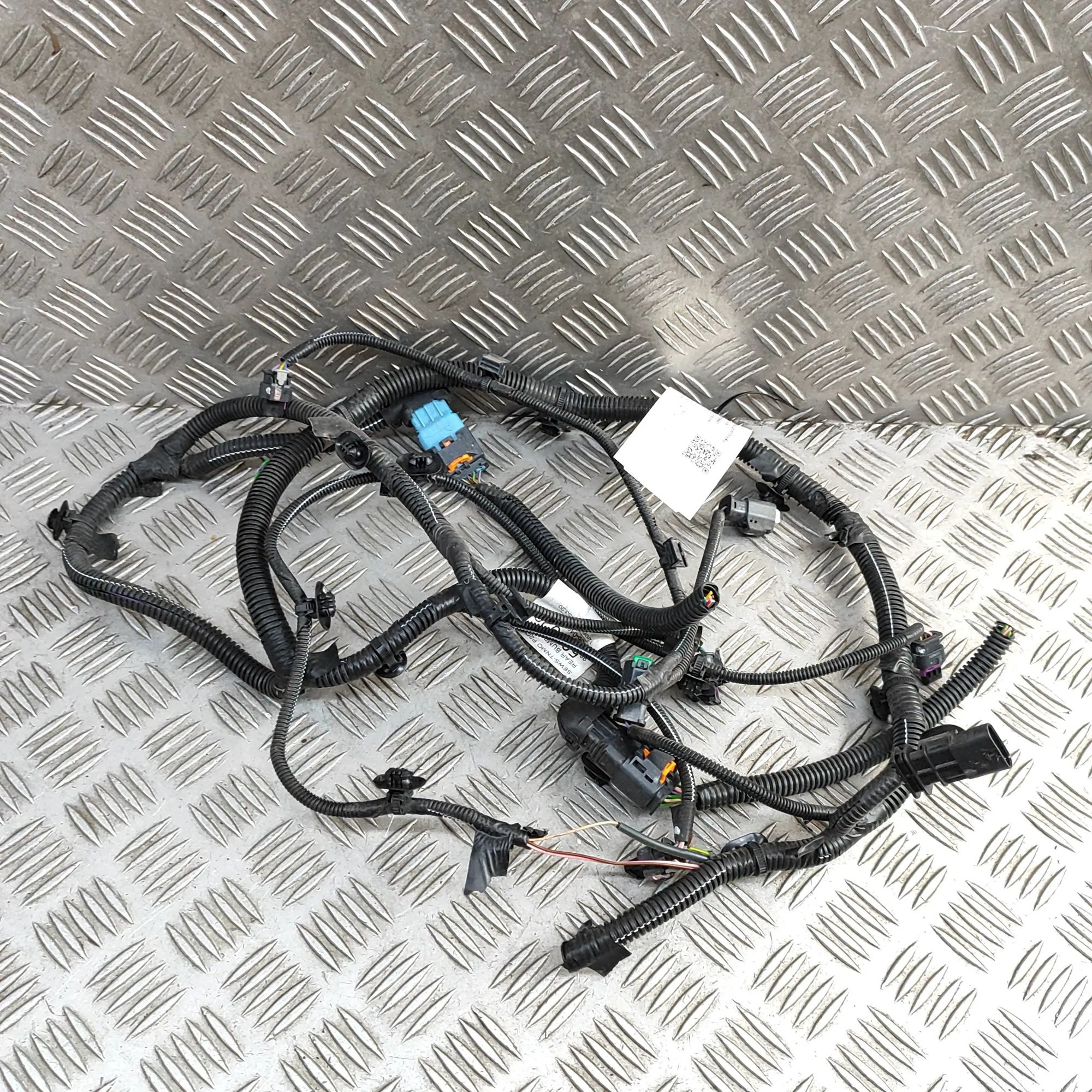 Opel Mokka (B) Rear Parking Sensor Wiring Loom Rear Parking Sensor Wiring Loom — OPEL MOKKA (2...